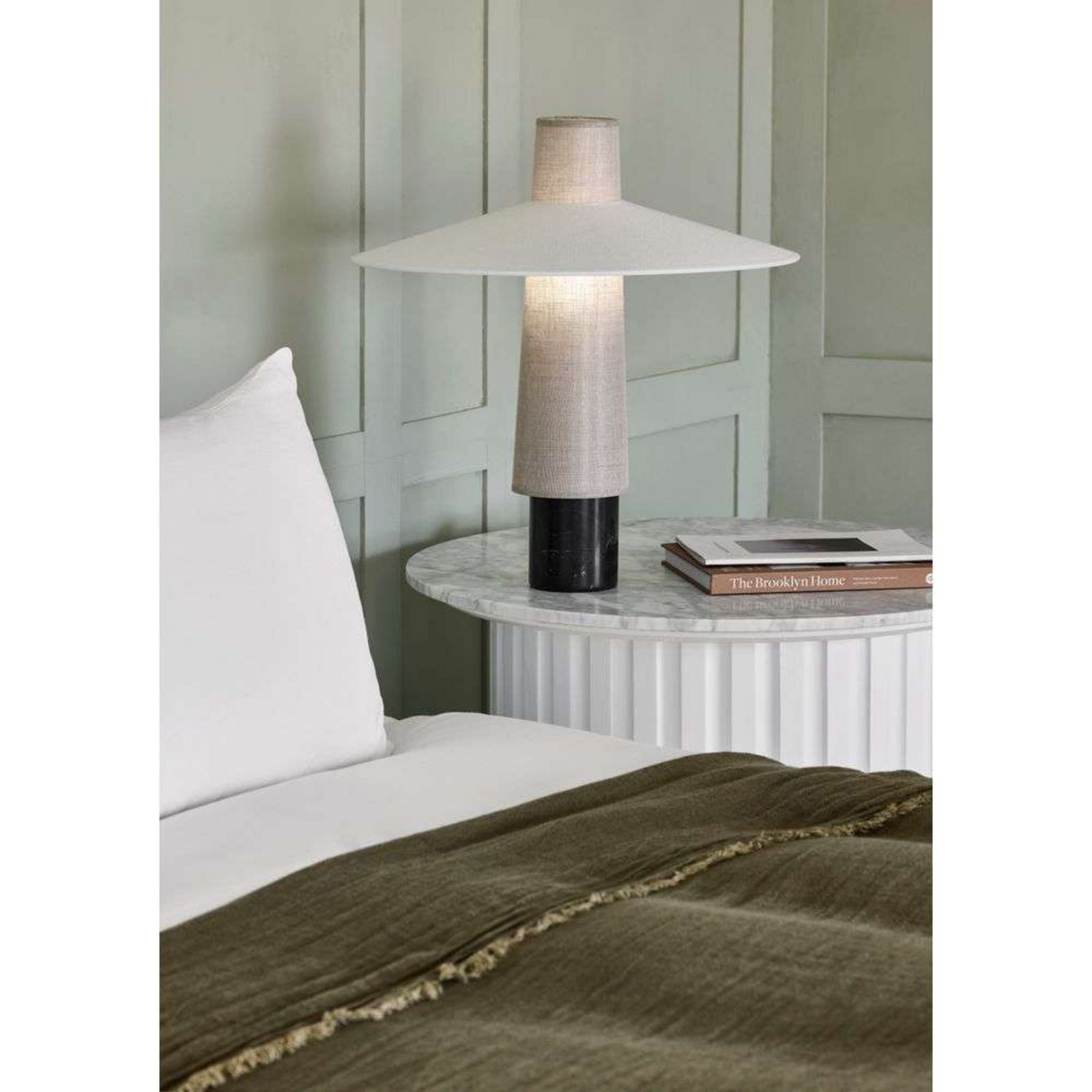 Thesee Stolna lampa Natural - Forestier