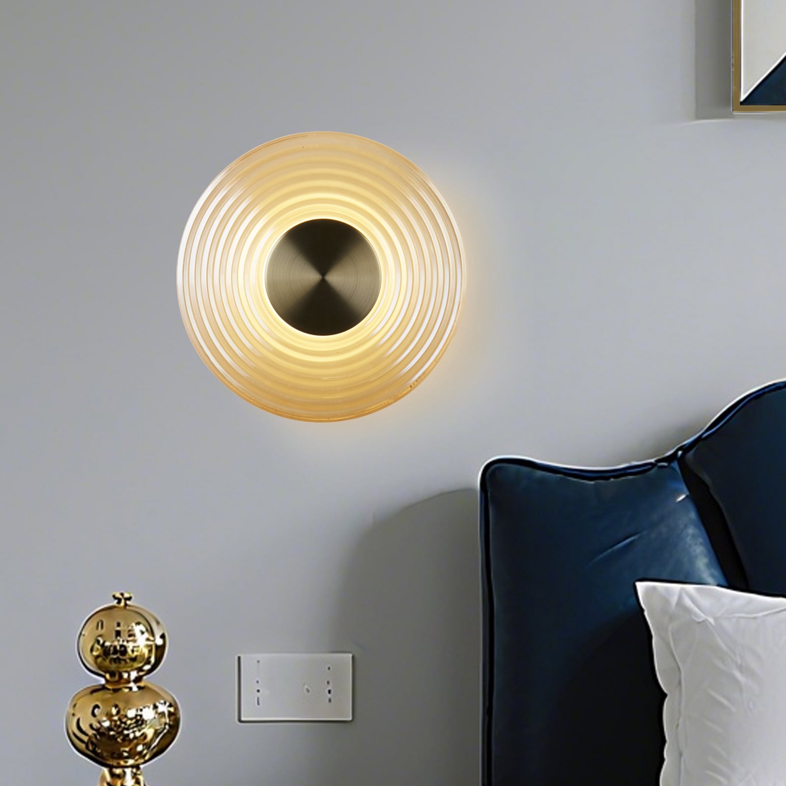Kinkiet LED Cleo, kolor bursztynowy/mosiężny, Ø 30 cm, szkło Kinkiet LED Cleo, kolor bursztynowy/mosiężny, Ø 30 cm, szkło
