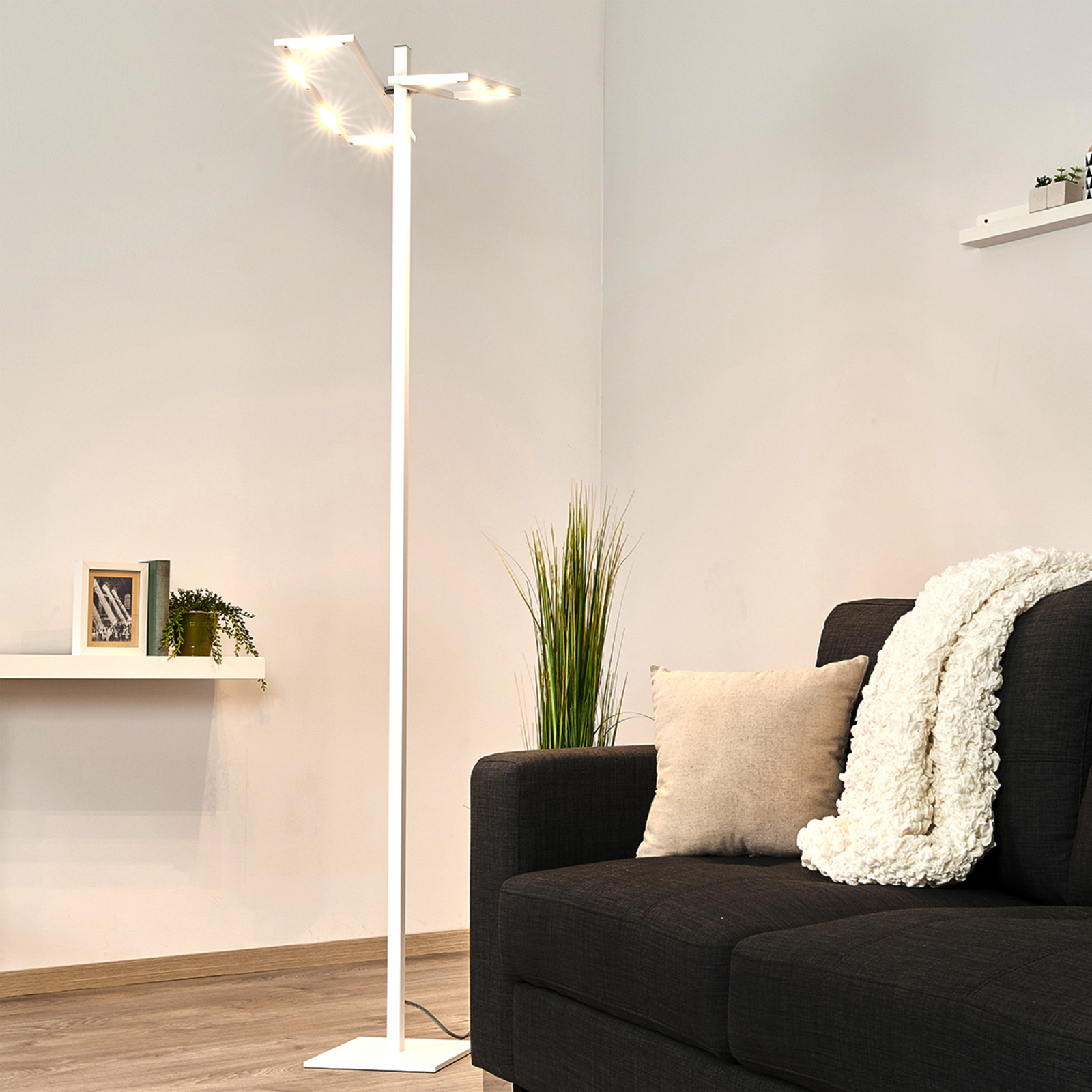 Tak uplight Cona med LED lampor och inbyggd dimmer | Lamp24.se Tak uplight Cona med LED lampor och inbyggd dimmer | Lamp24.se