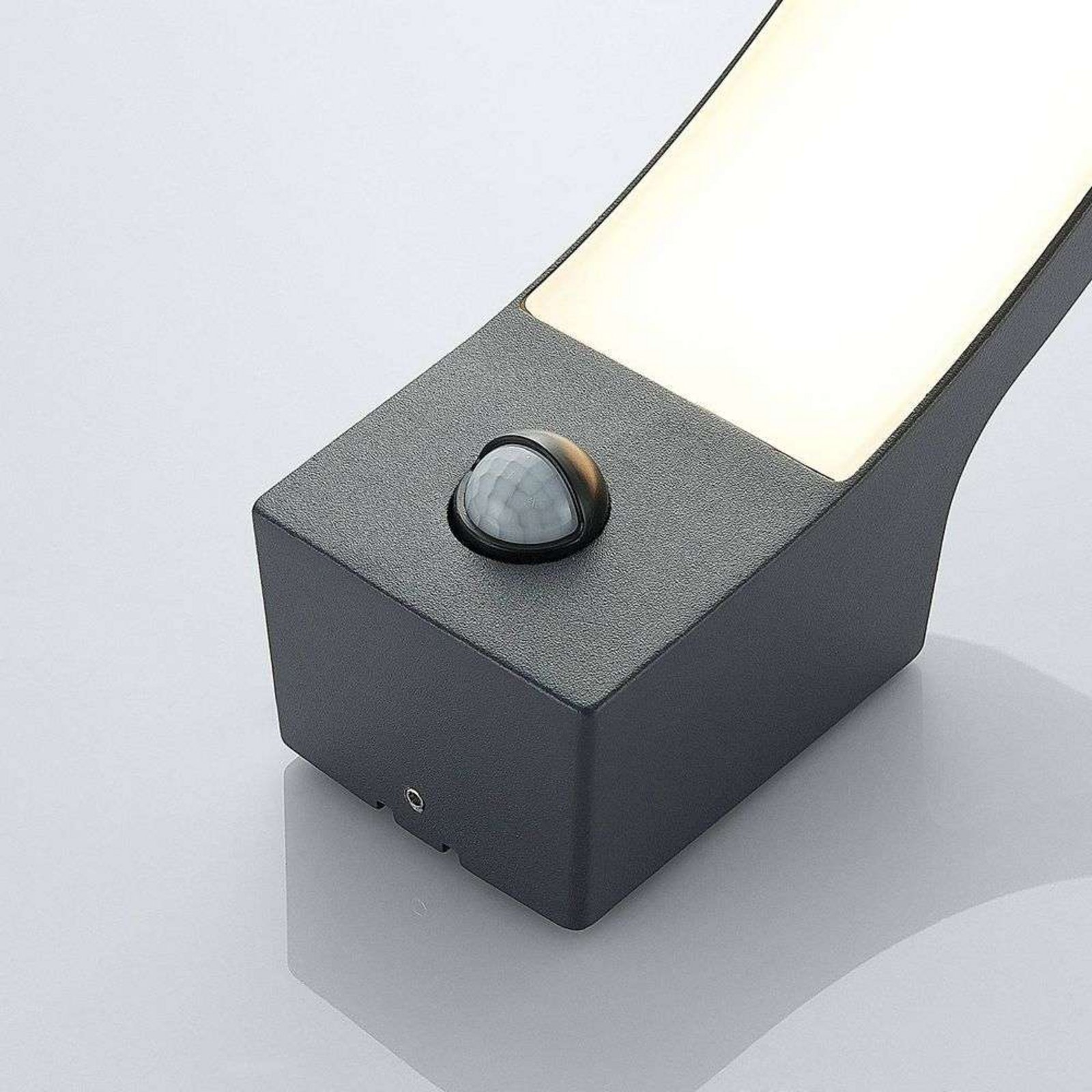 Ilvita LED Aplica de Exterior w/Sensor Anthracite - Lindby