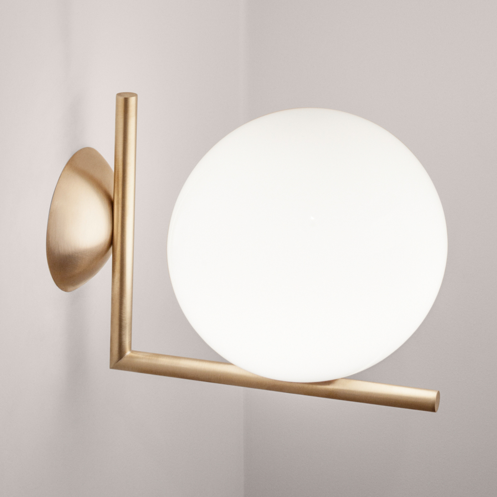 FLOS IC C/W1 wall light, brushed brass