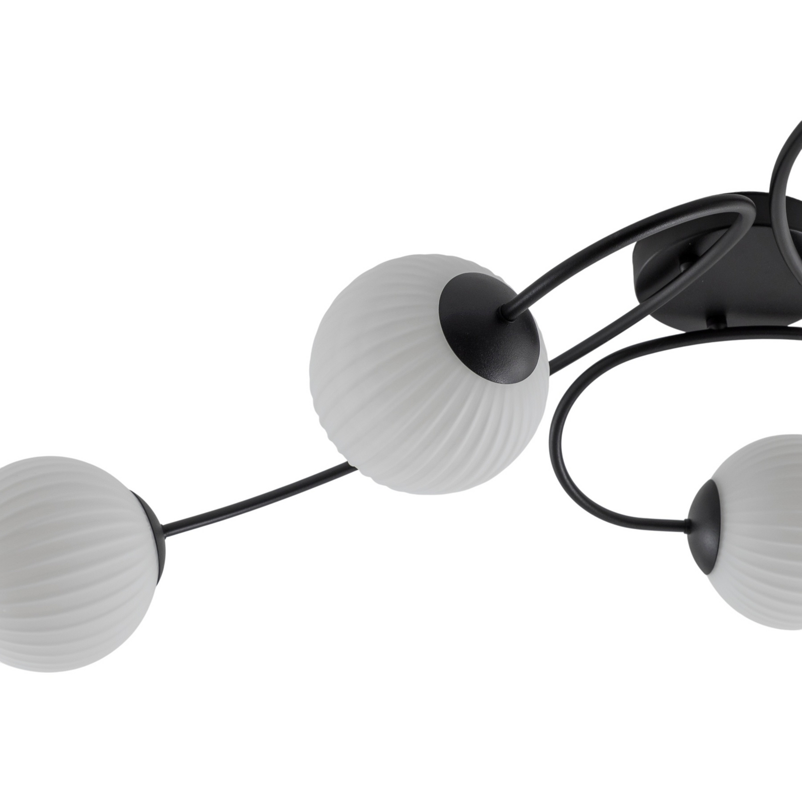 Plafoniera Vibra, opale/nero, lunghezza 97 cm, vetro, a 6 luci. Plafoniera Vibra, opale/nero, lunghezza 97 cm, vetro, a 6 luci.