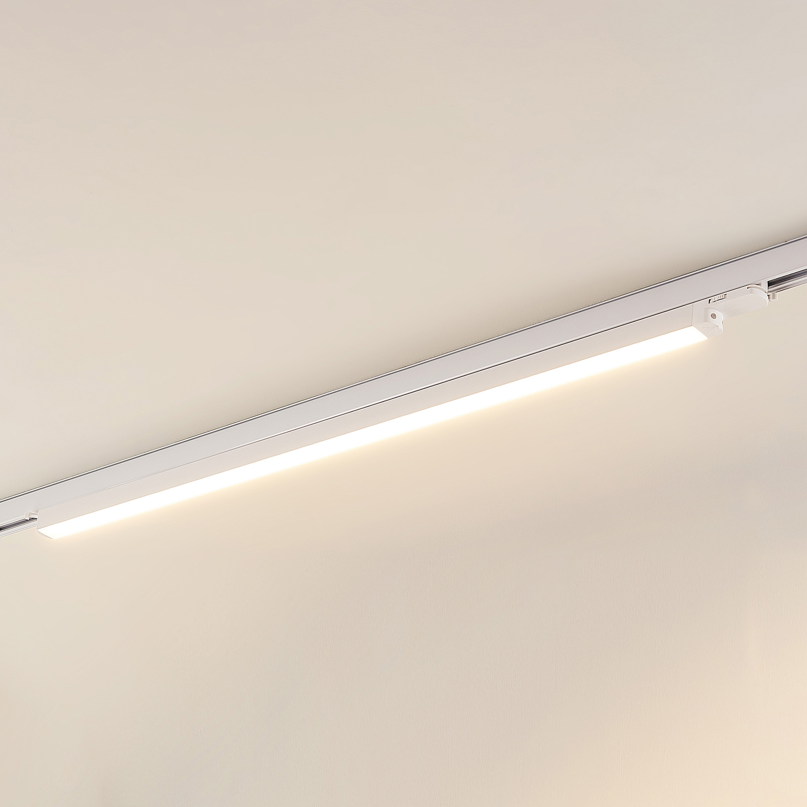 Arcchio Harlow LED-Leuchte weiß 109cm 3000K