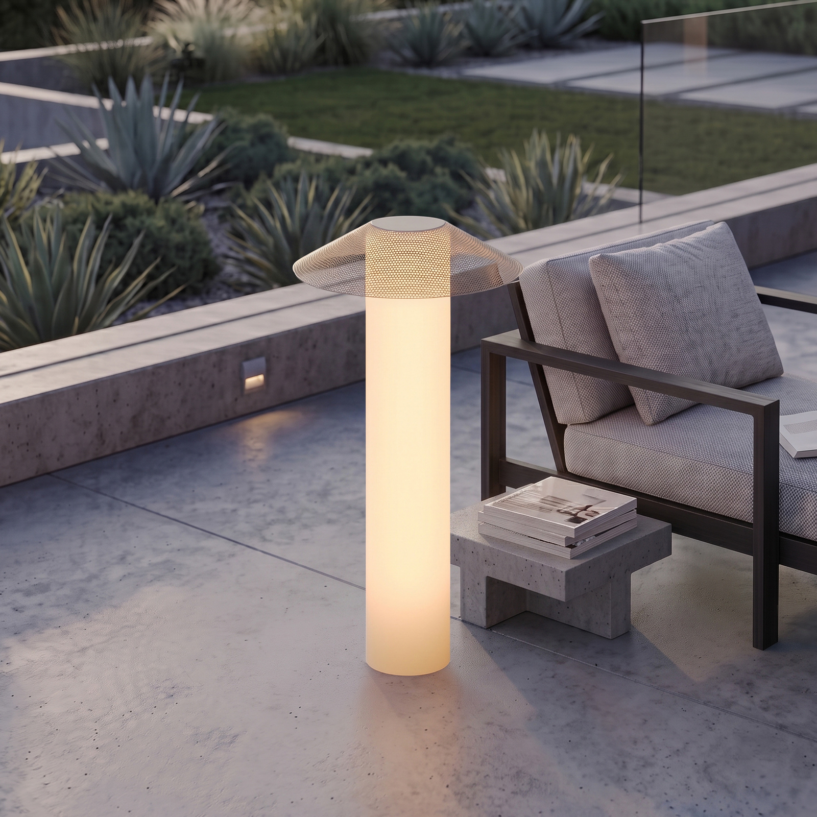 Lucande LED-Terrassenleuchte ZAMIRAS, 110 cm, silber, IP65