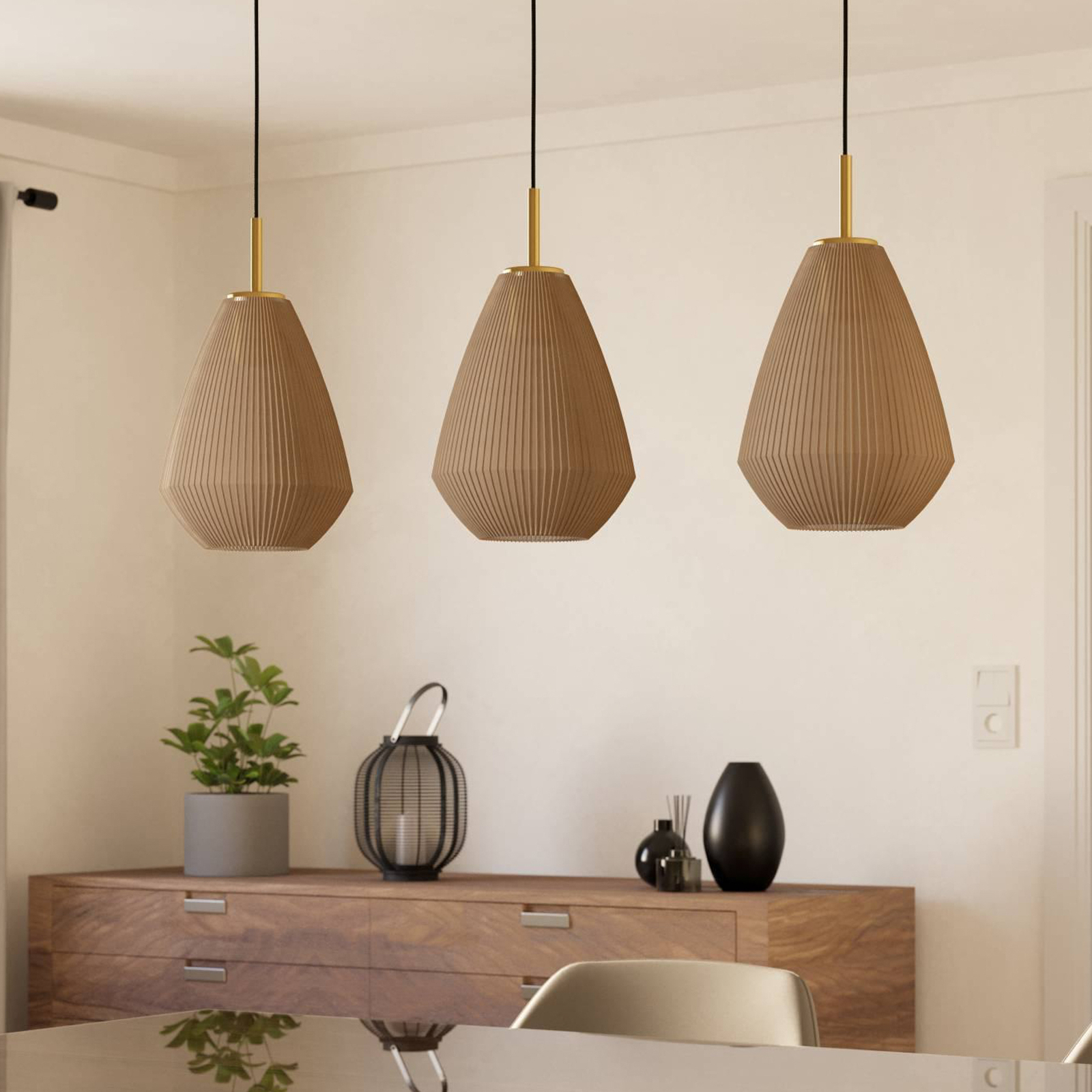 Caprarola hanging light, length 90 cm, sand colour, 3-bulb, glass