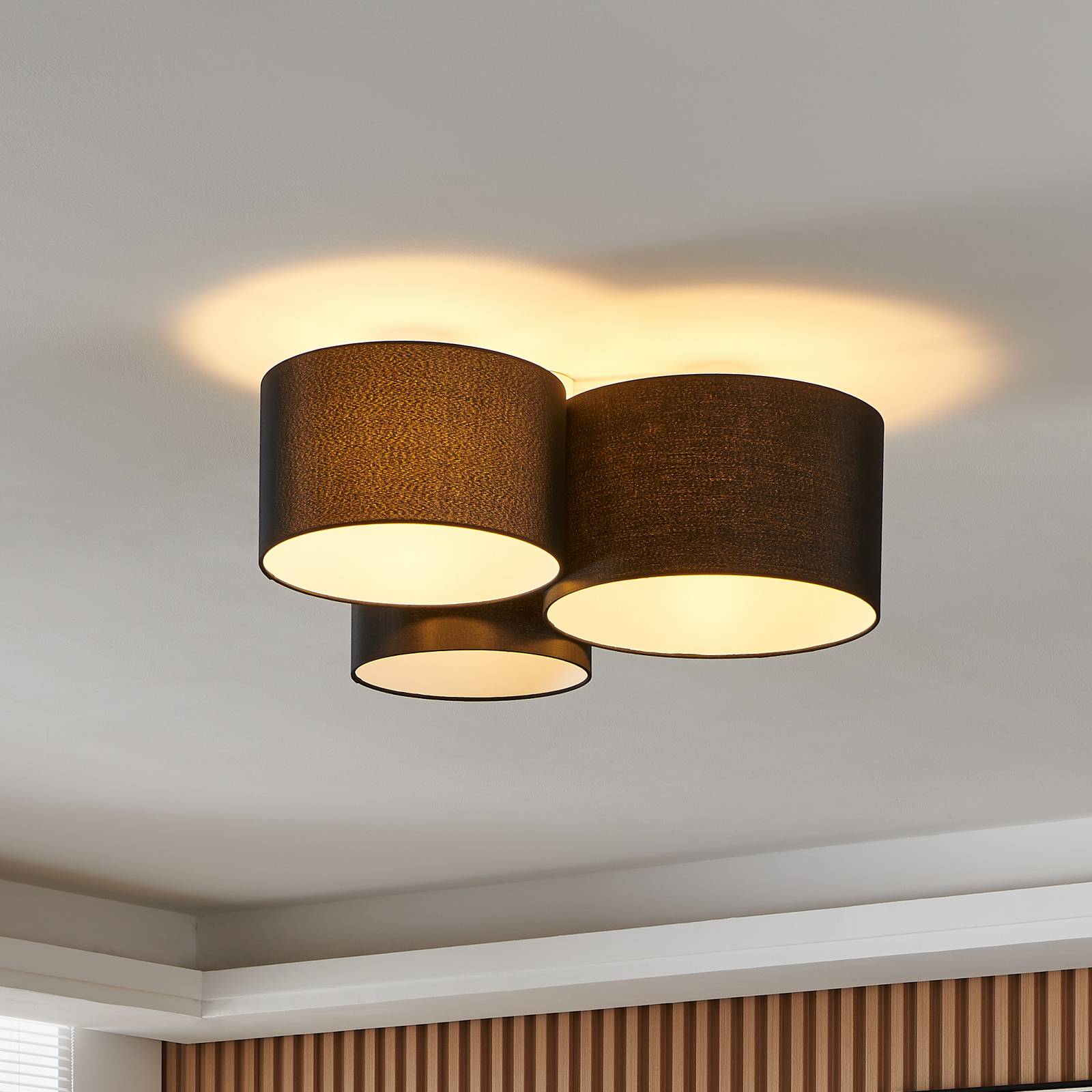 EGLO Plafonnier Pastore 2, longueur 61 cm, noir, à 3 lampes, tissu