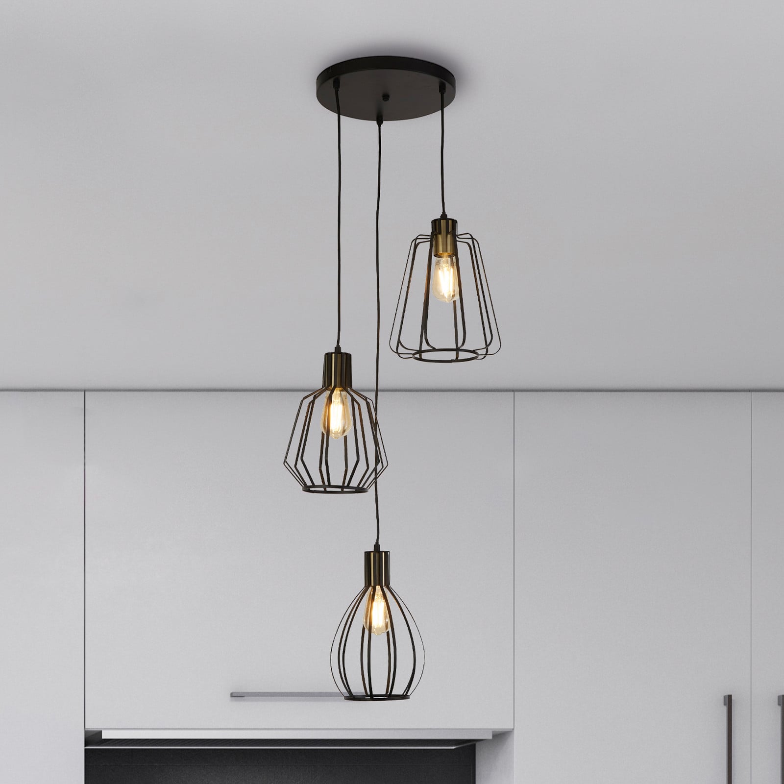 Searchlight Lampă suspendată Senator negru/culoarea alamă Ø 45 cm 3 becuri - Camera de zi / sufragerie - negru nisipos alamă antică - Metal