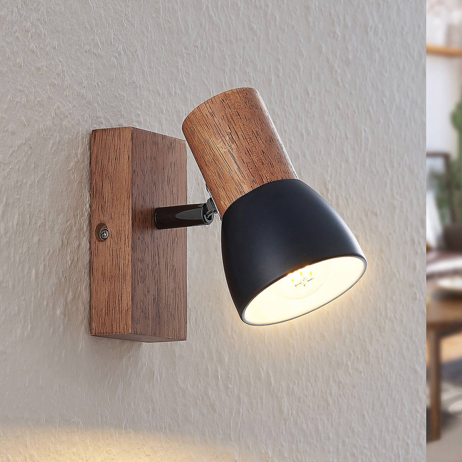 Lindby Tonja Spotlight With Wood, One-bulb | Lights.co.uk