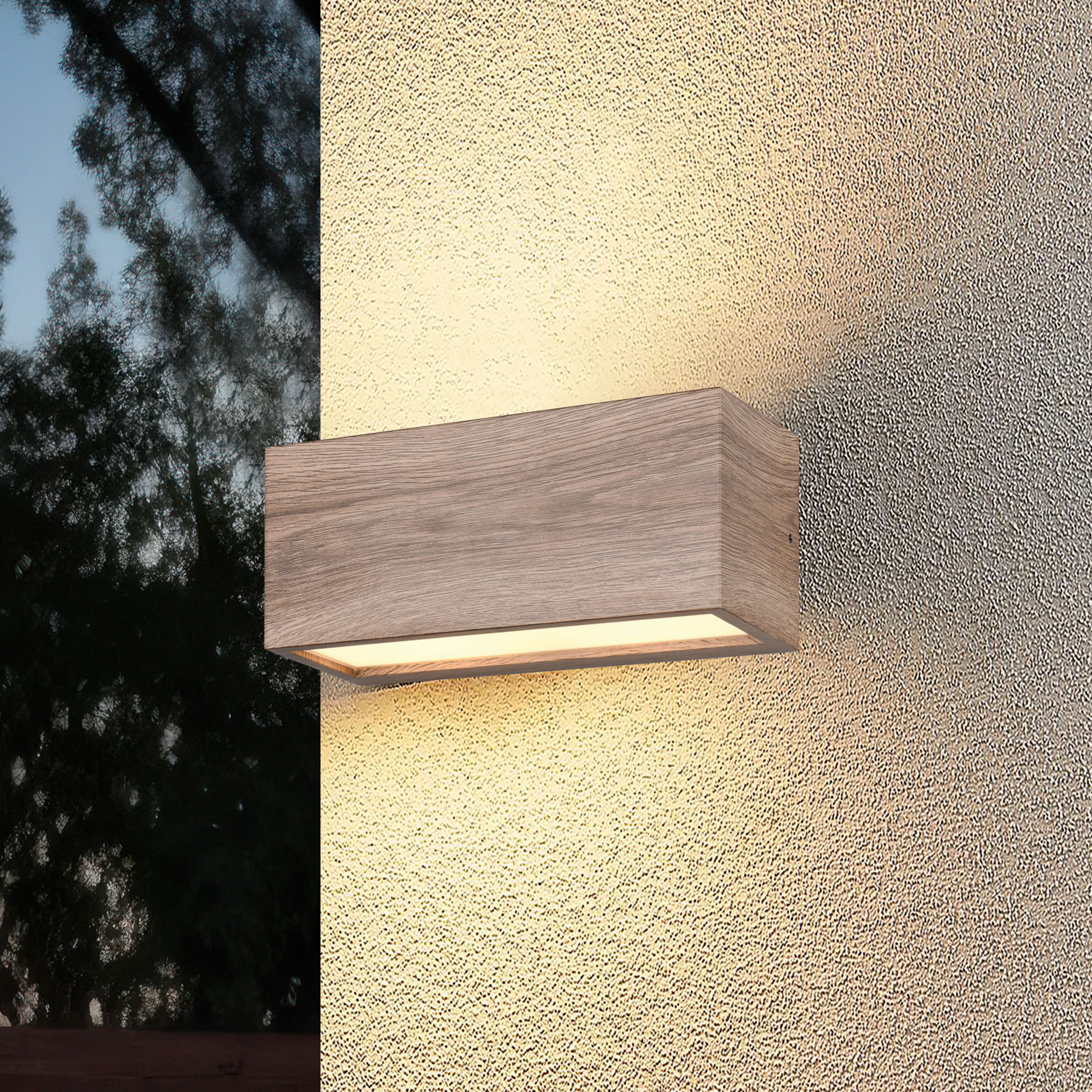Applique d'extérieur Mayenne, couleur bois, Up- & Downlight, angulaire