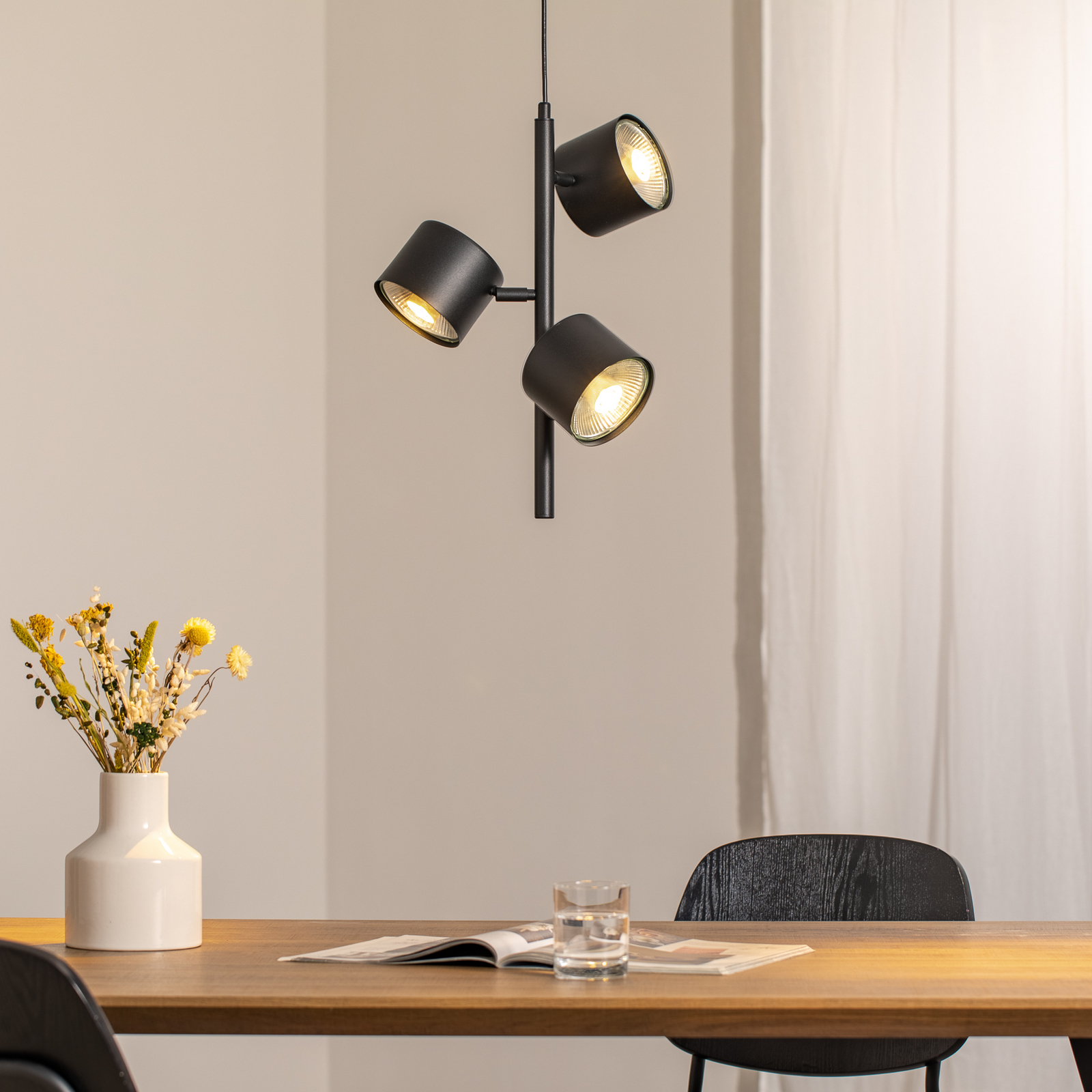Pendellampa 1047E, 3 lampor, svart