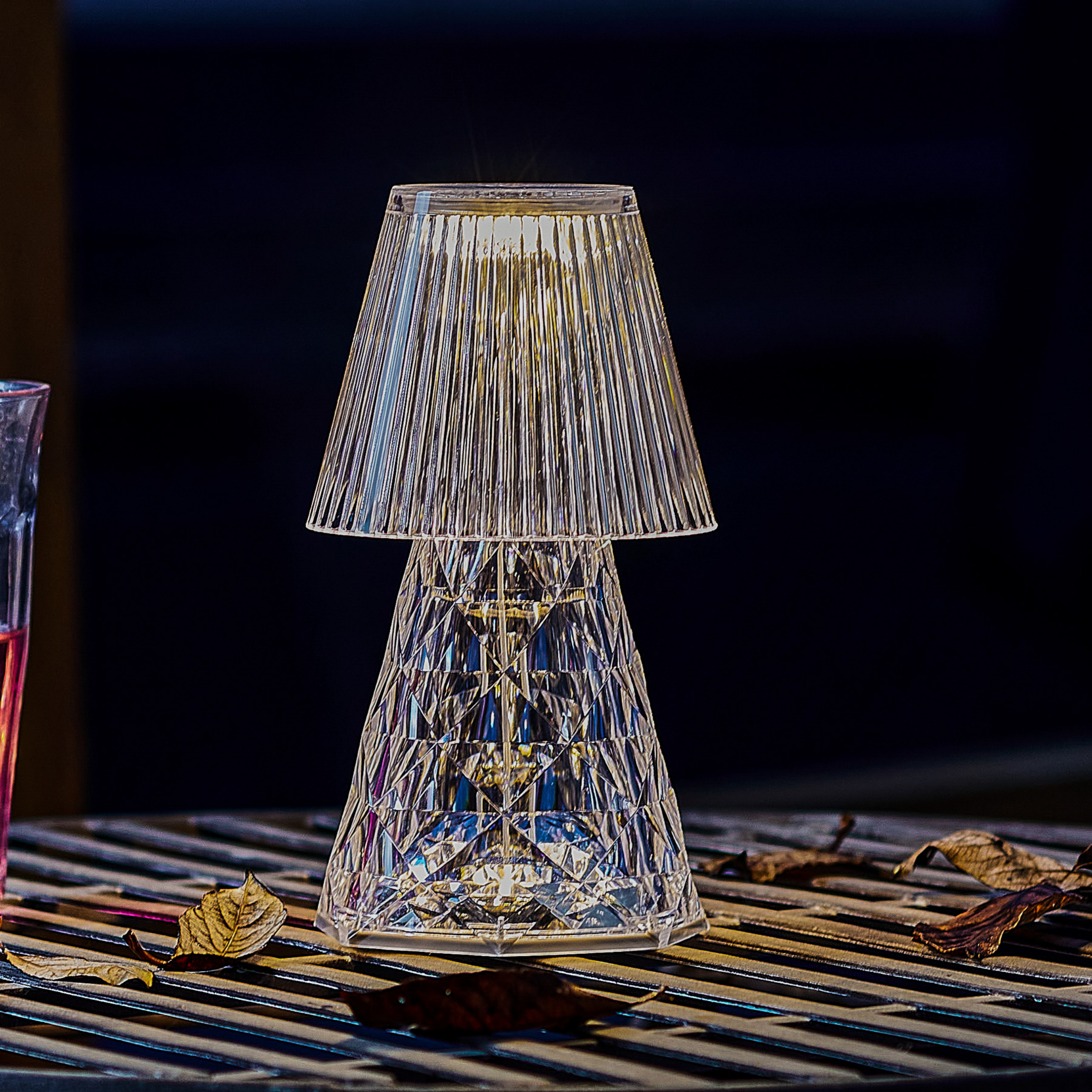 Newgarden Lola 20 LUX επιτραπέζιο φωτιστικό LED