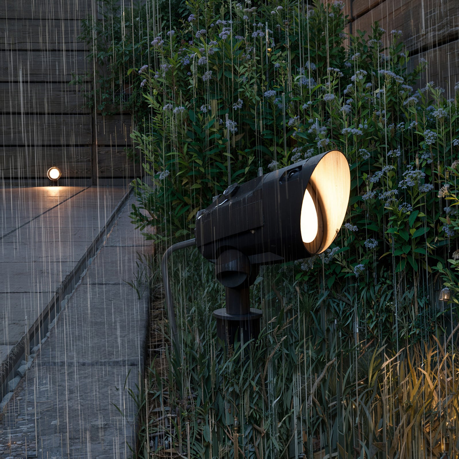 Philips Cylr -maapiikkikohdevalo, musta, pistokeliitäntä, IP44, GU10