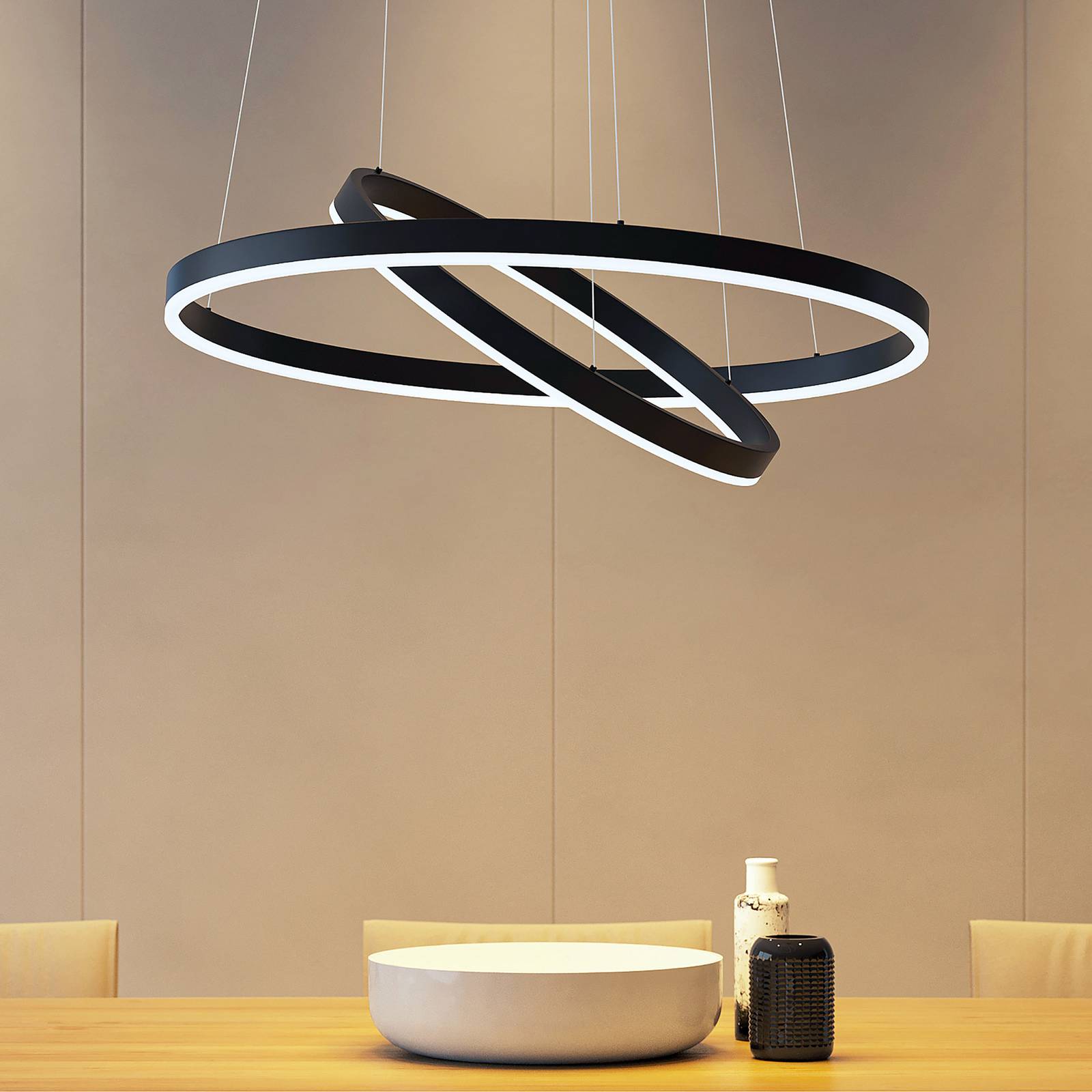 E-shop Arcchio Albiona LED závesná lampa, čierna 2 krúžky