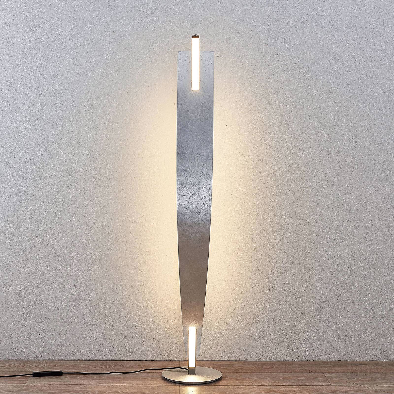 Lucande LED stojací lampa Marija elegantní stříbrný vzhled