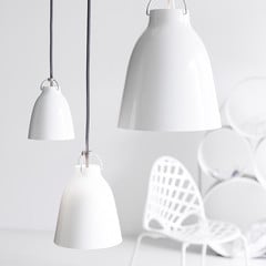 FRITZ HANSEN Caravaggio P2 Bianco lucido