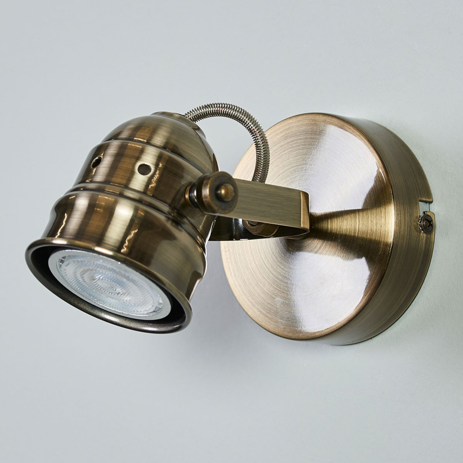 Leonor Wall Lamp Antique Brass - Lindby