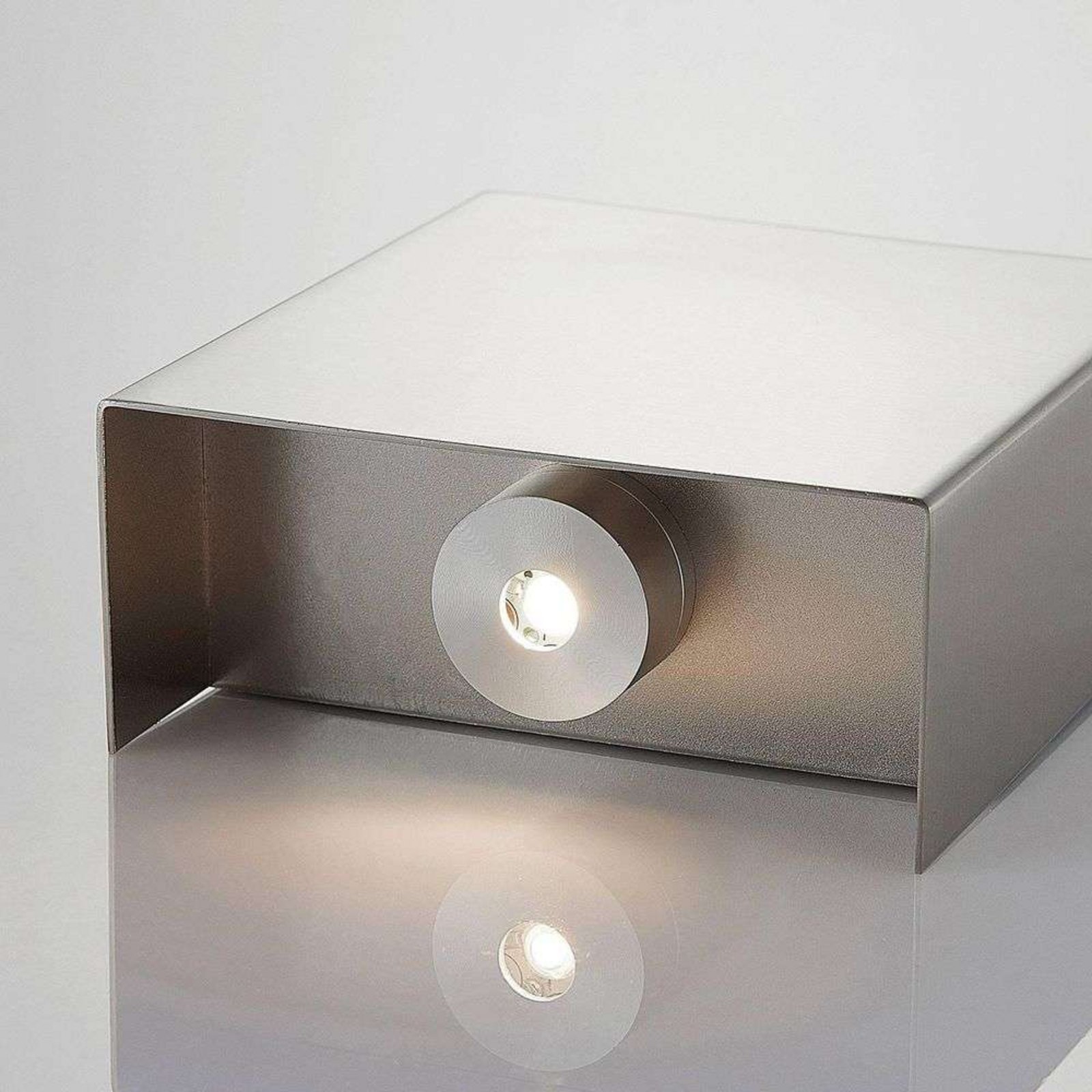 Manon LED Aplică de Perete L10,5 Satin Nickel - Lindby