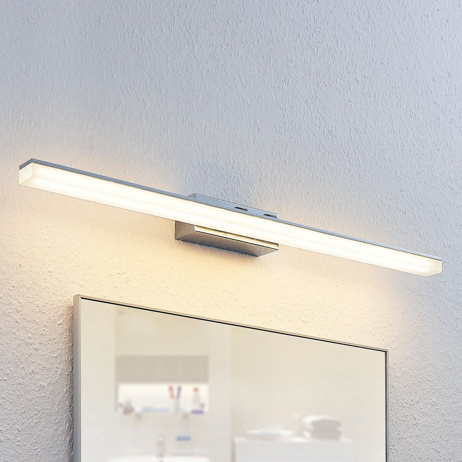 Bernie LED mirror light, CCT, IP44, 75 cm