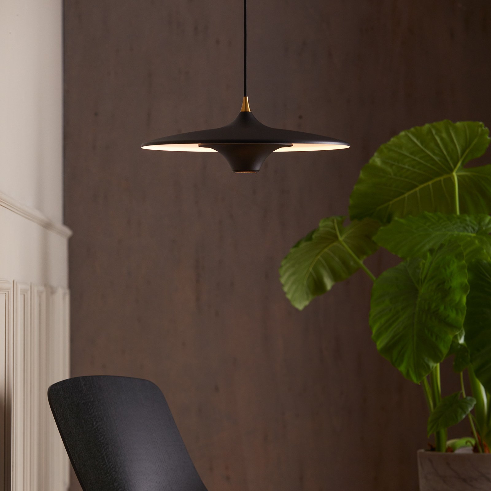 Moja Pendant Ø42 Black - Loom Design