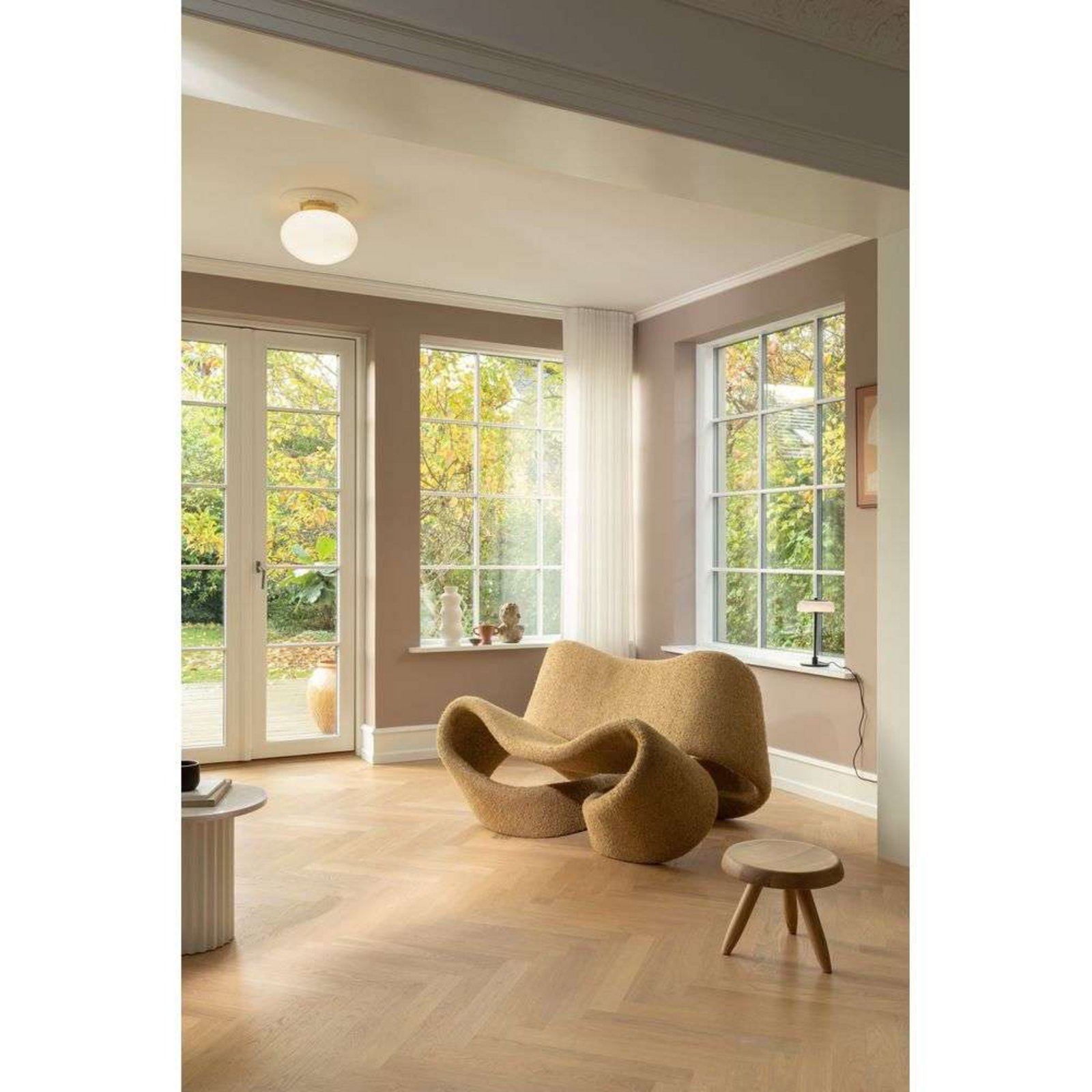 Nuura Deckenleuchte Rizzatto 301, Ø 30 cm messingfarben/opal
