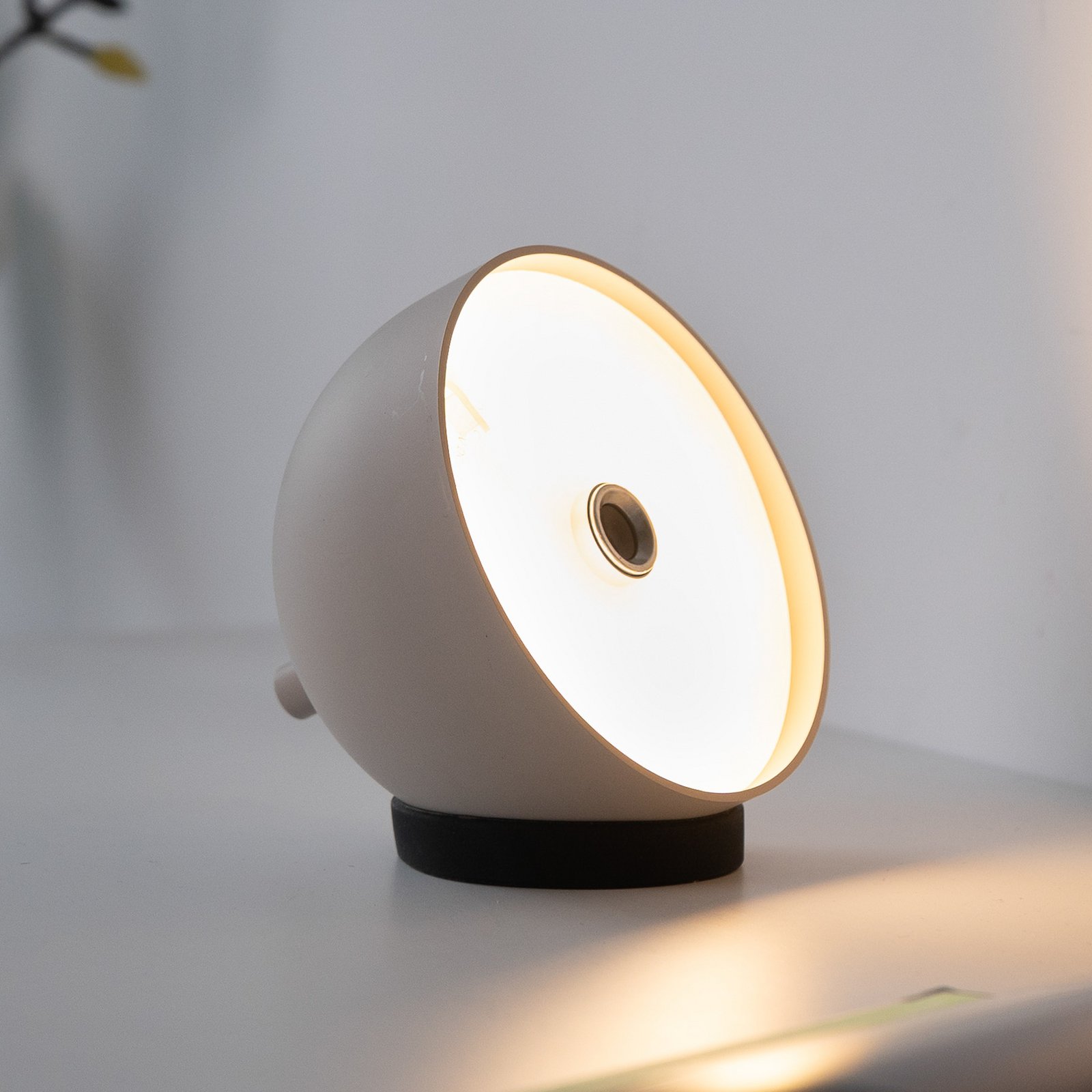 SCHÖNER WOHNEN LED-Akku-Tischlampe Bellies, Sandbrise, IP54 SCHÖNER WOHNEN LED-Akku-Tischlampe Bellies, Sandbrise, IP54