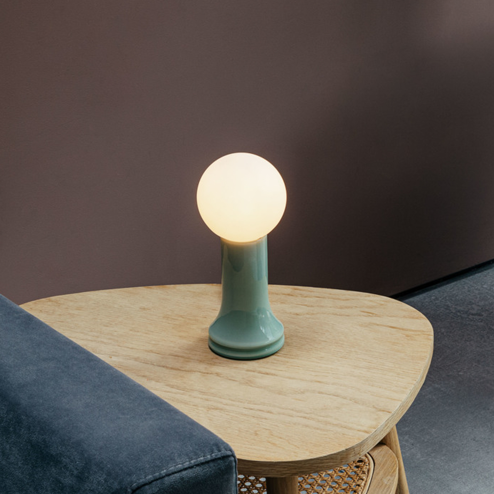 Tala lampa stołowa Shore, szkło, E27 żarówka LED Globe, zielony