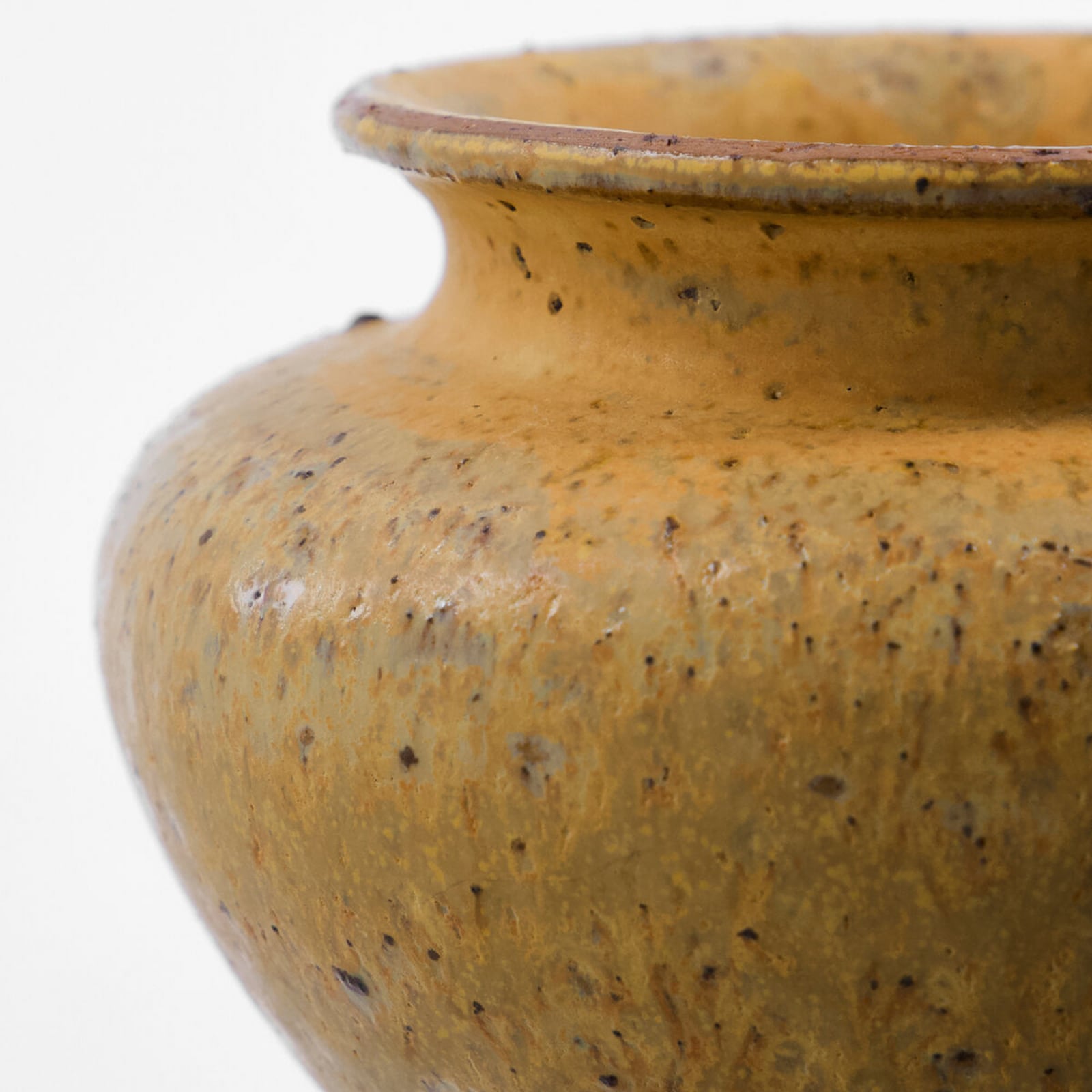 Vaso HDKolo, giallo senape, altezza 9 cm, ceramica - House Doctor