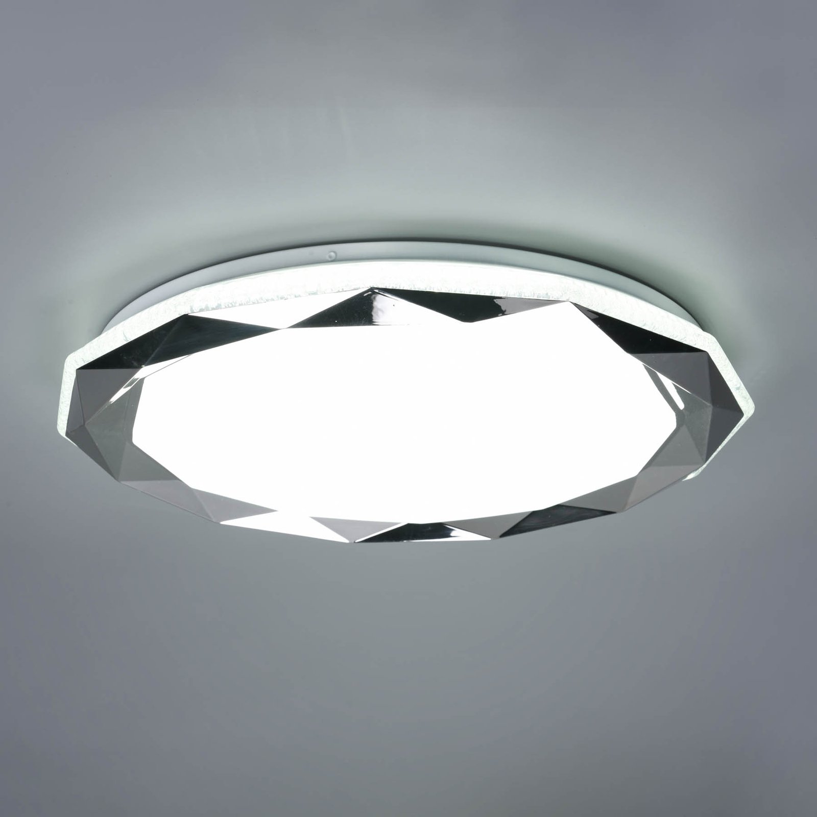 LED-Deckenleuchte Ando mit Fernbedienung RGBW WiZ