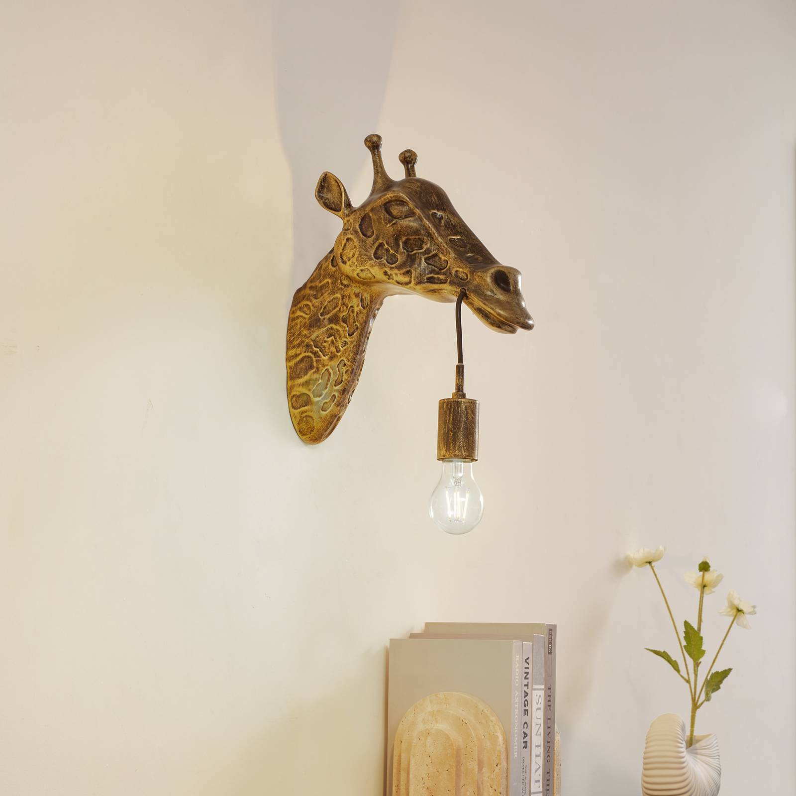 Lindby Wandleuchte Nirvathia, 35 cm, Giraffe, messingfarben günstig online kaufen
