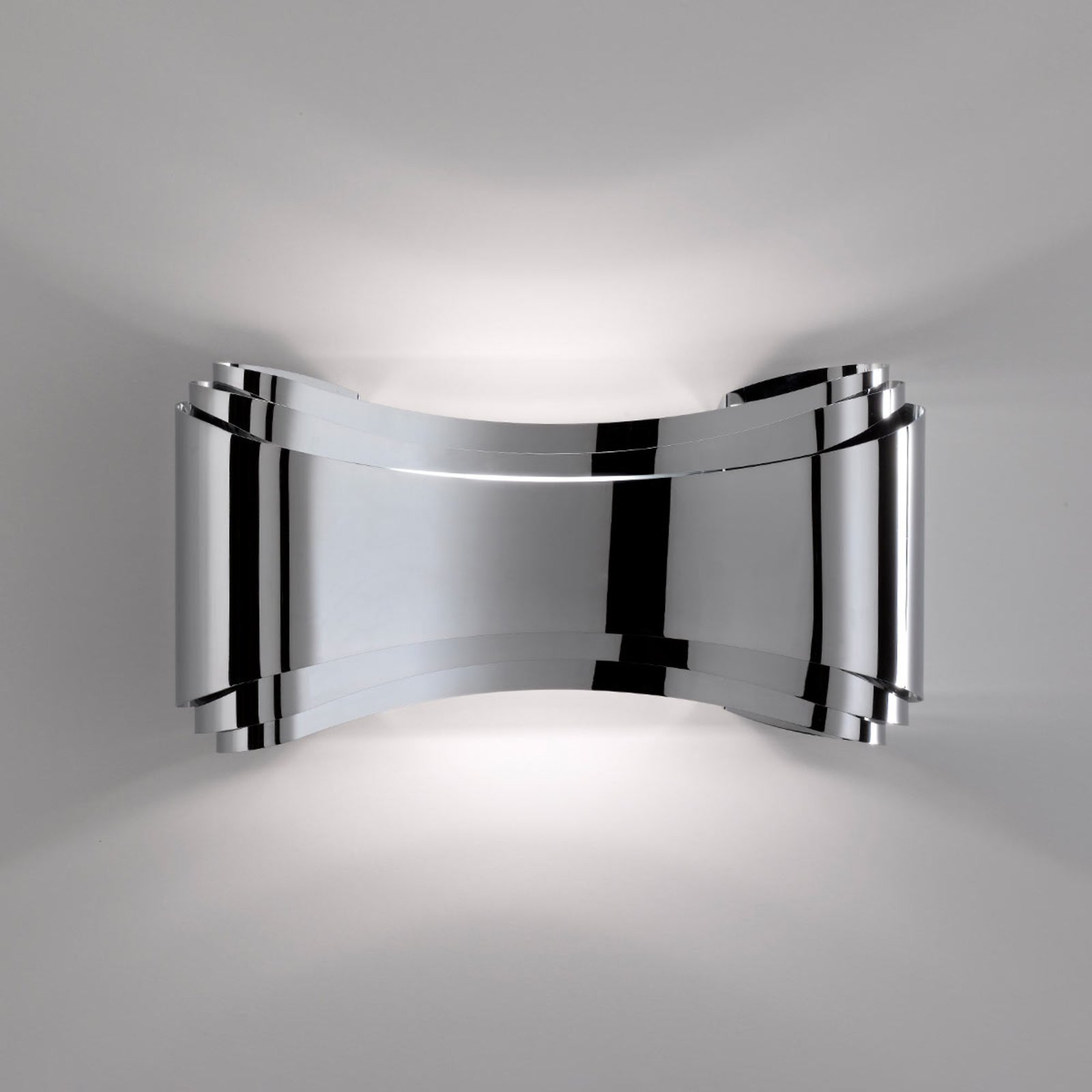 Ionica LED wall light made of steel, chrome