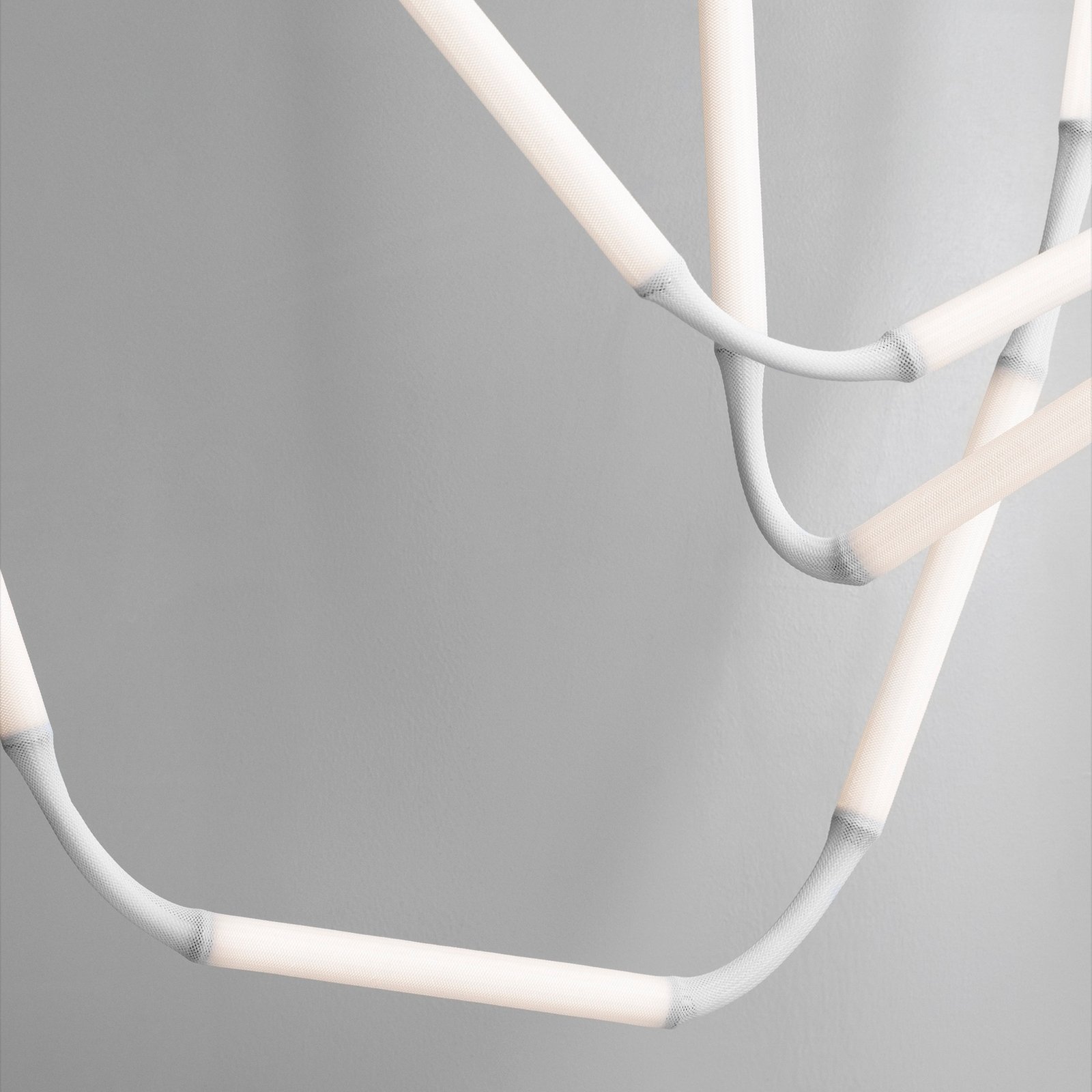 LED-Hängeleuchte Reb, 8-flammig, weiß, Länge 404 cm, EU - Normann Copenhagen