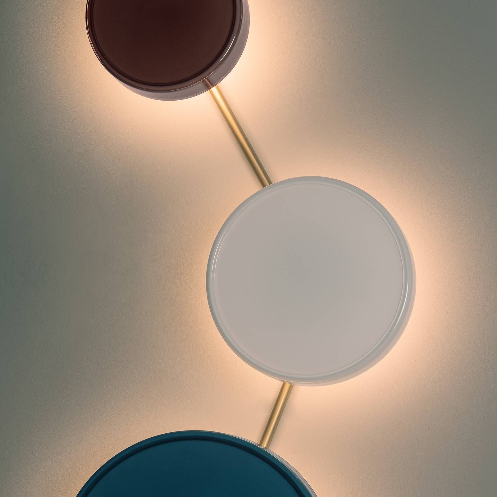 Kinkiet LED MARSET Caramel, opal, Ø 28 cm, TRIAC, szkło