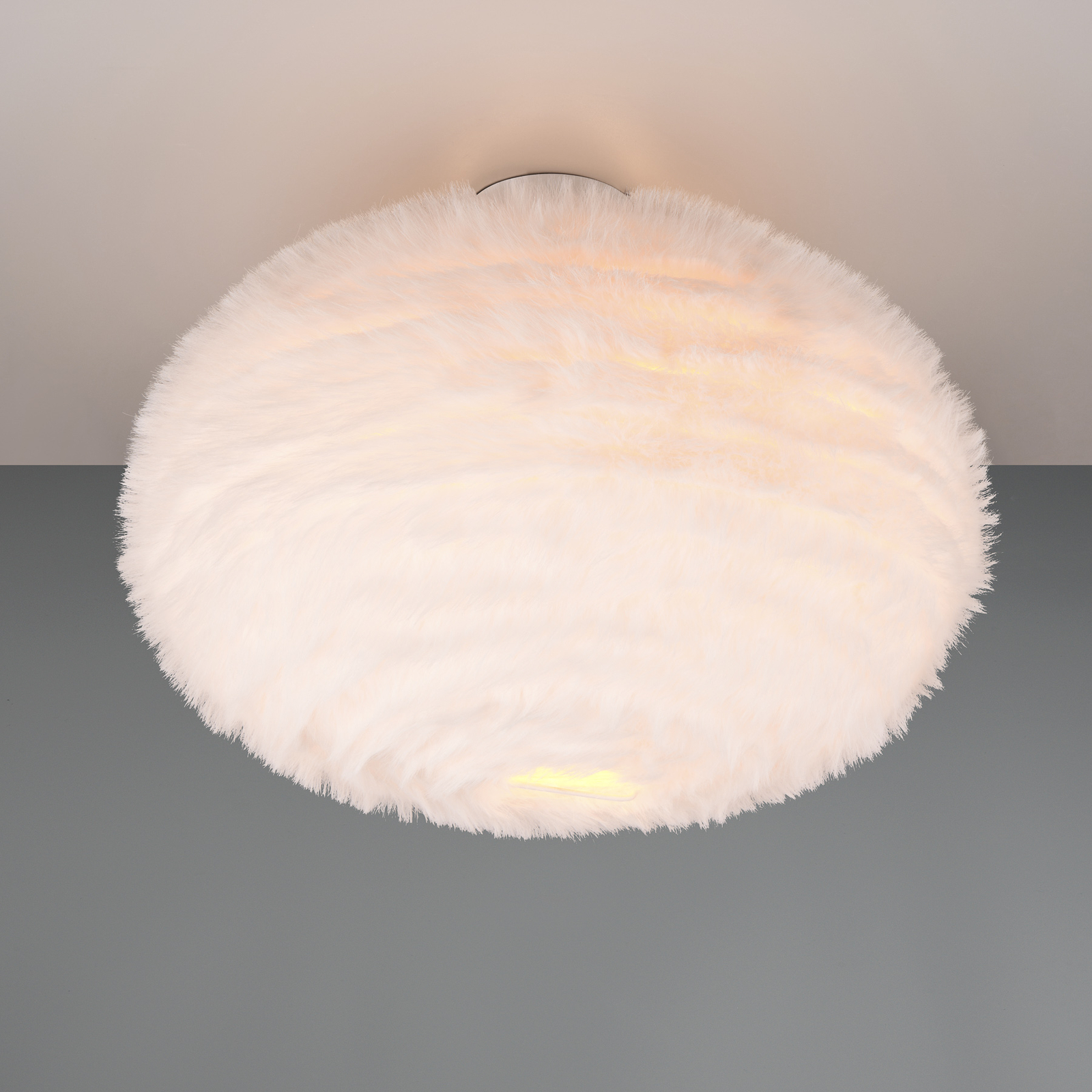 Krznata stropna svetilka, Ø 50 cm, peščene barve, sintetični pliš