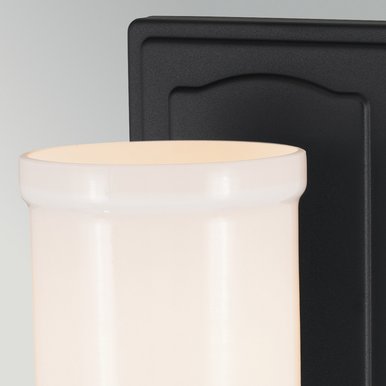 Nástenné svetlo Vetivene, čierna, výška 31 cm, IP44, G9-LED – KICHLER Nástenné svetlo Vetivene, čierna, výška 31 cm, IP44, G9-LED – KICHLER
