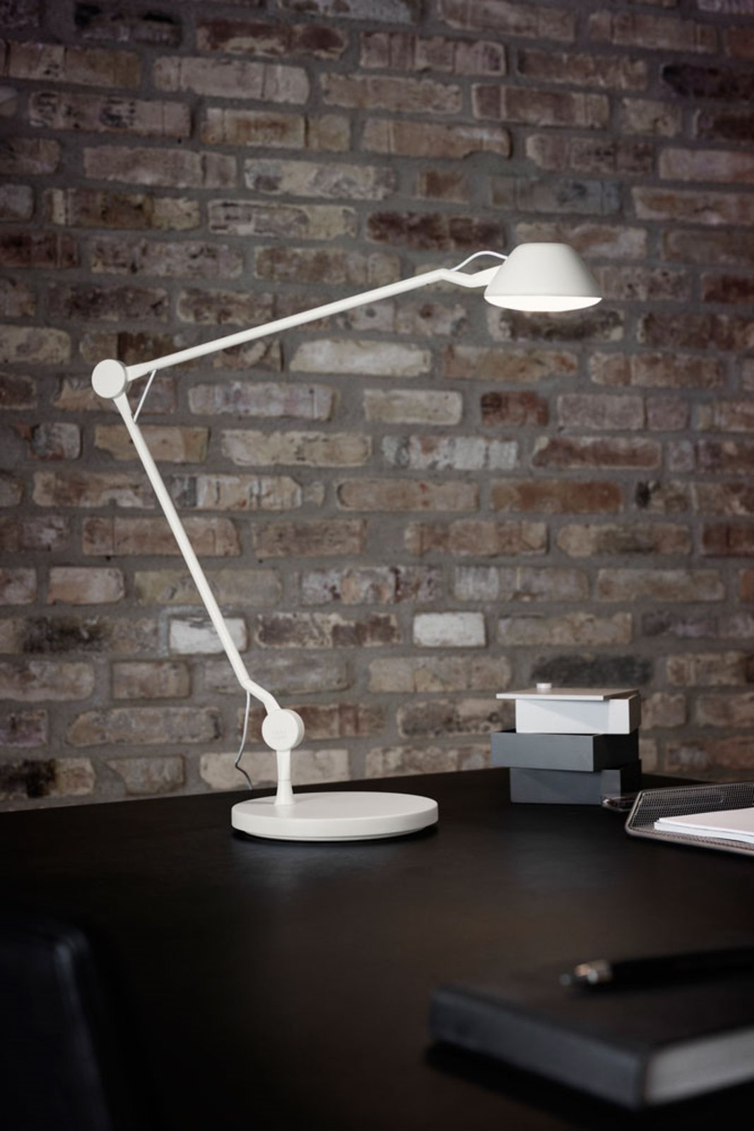 AQ01 Lampă de Masă Matte White - Fritz Hansen