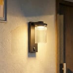 Lucande LED-Außenwandlampe Bee-G, Sensor anthrazit geriffelt