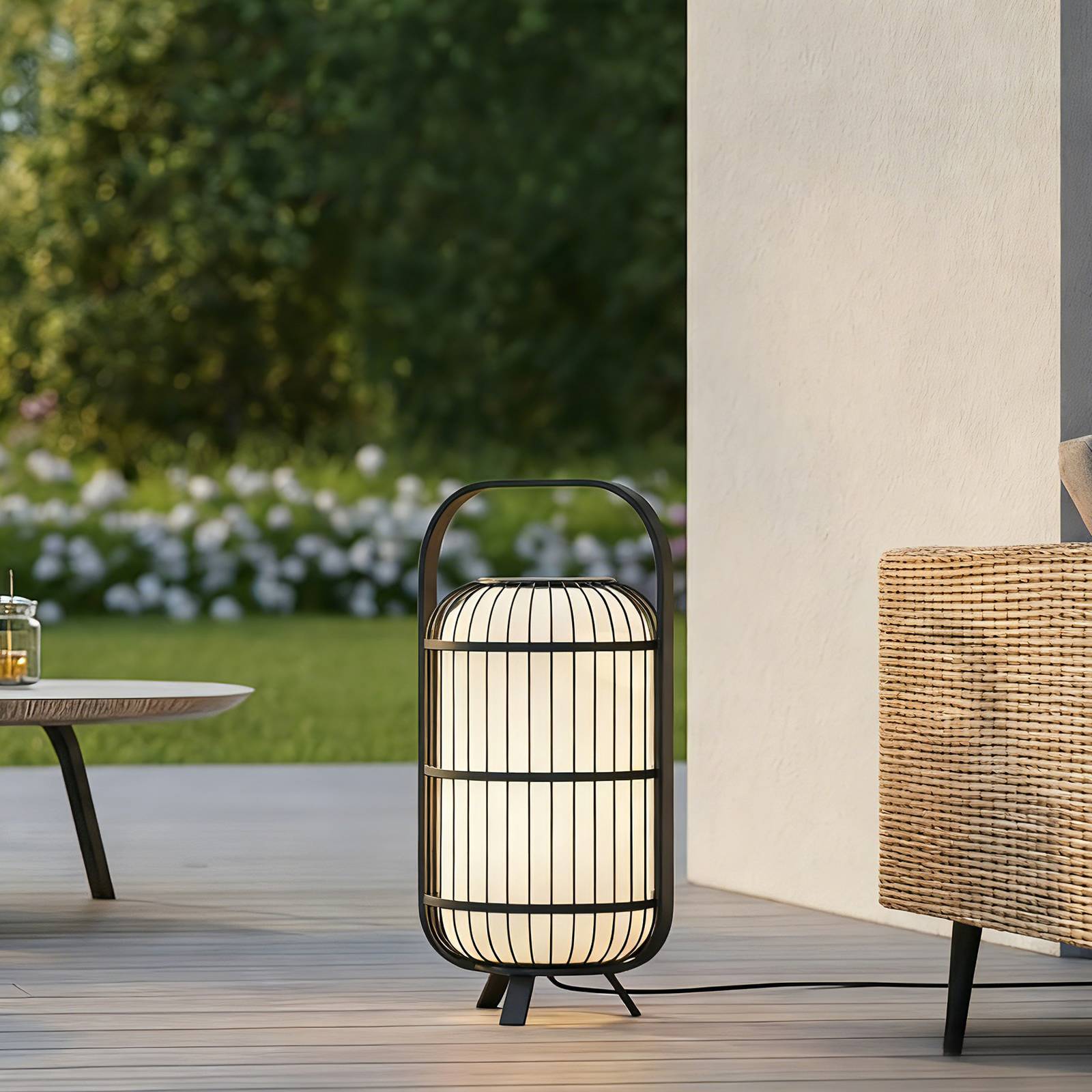 Lucande Terrassenleuchte Tayori, schwarz, 64 cm, IP44 günstig online kaufen