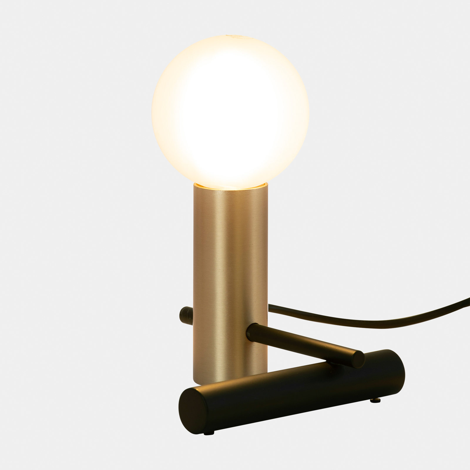 LEDS-C4 Nude Tiny -pöytälamppu E27 kulta/musta