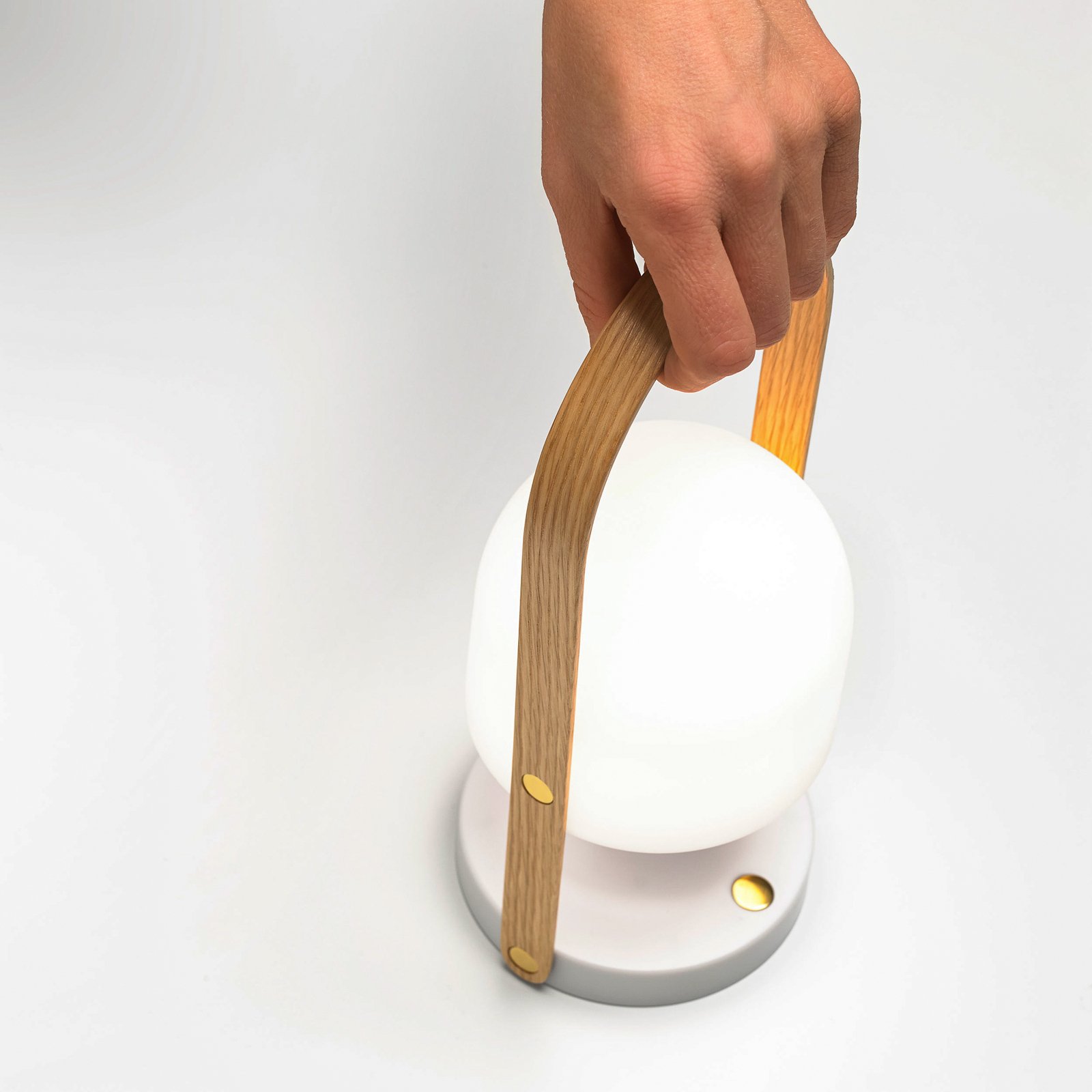 MARSET FollowMe -LED-akkupöytälamppu valk-/tammi