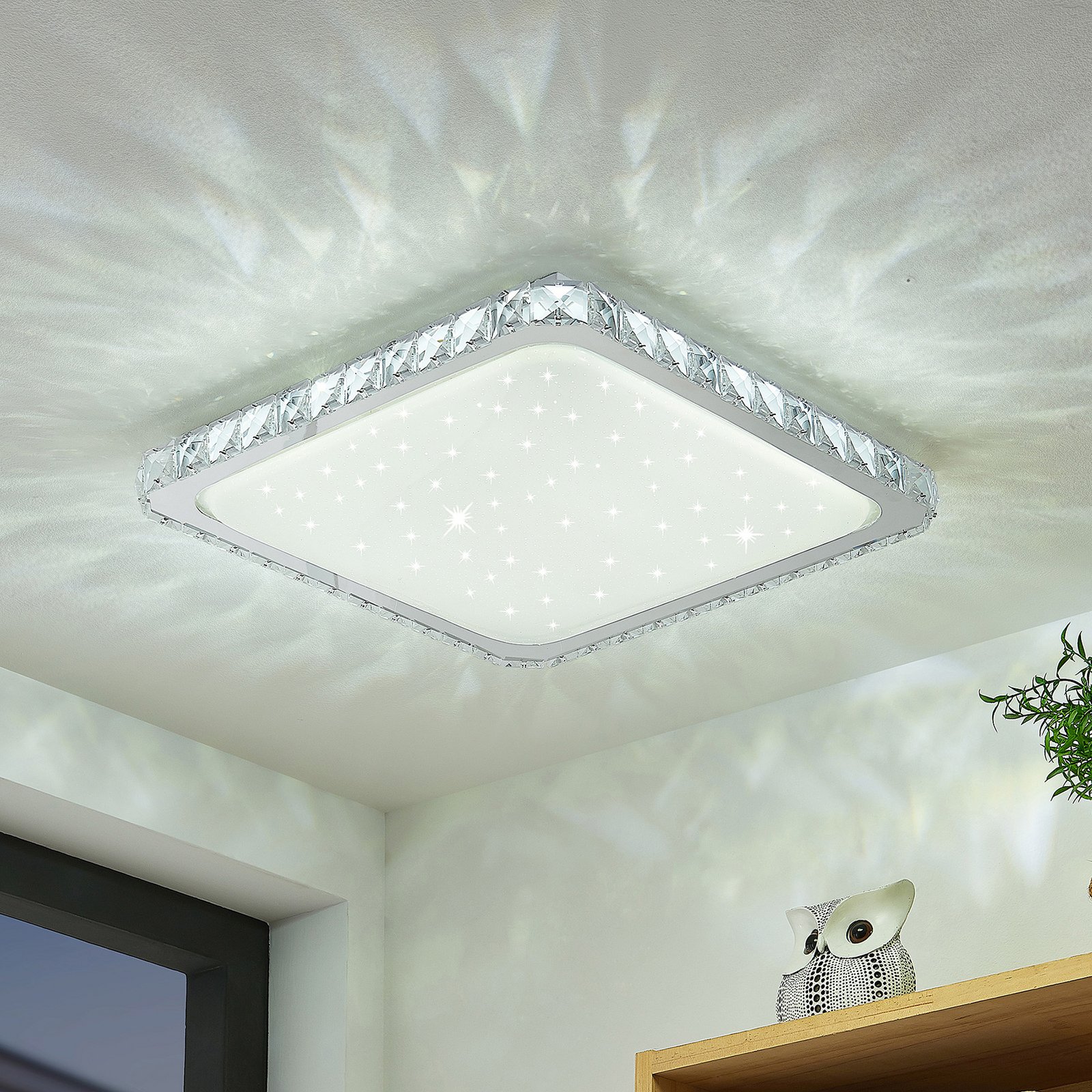 Lorand LED Ceiling Lamp White/Chrome - Lindby