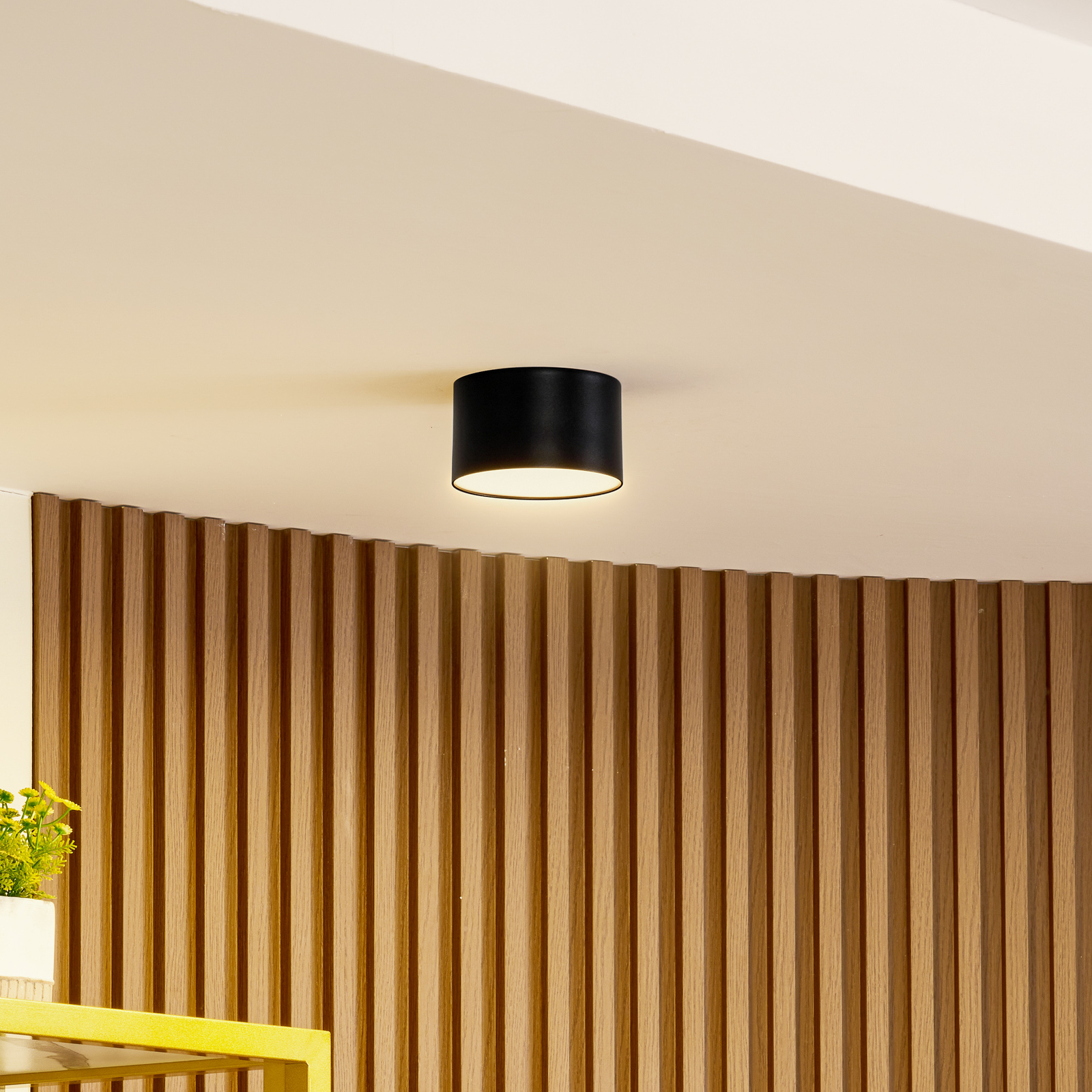 Lindby Nivoria LED-Strahler, 11x6,5cm, sandschwarz