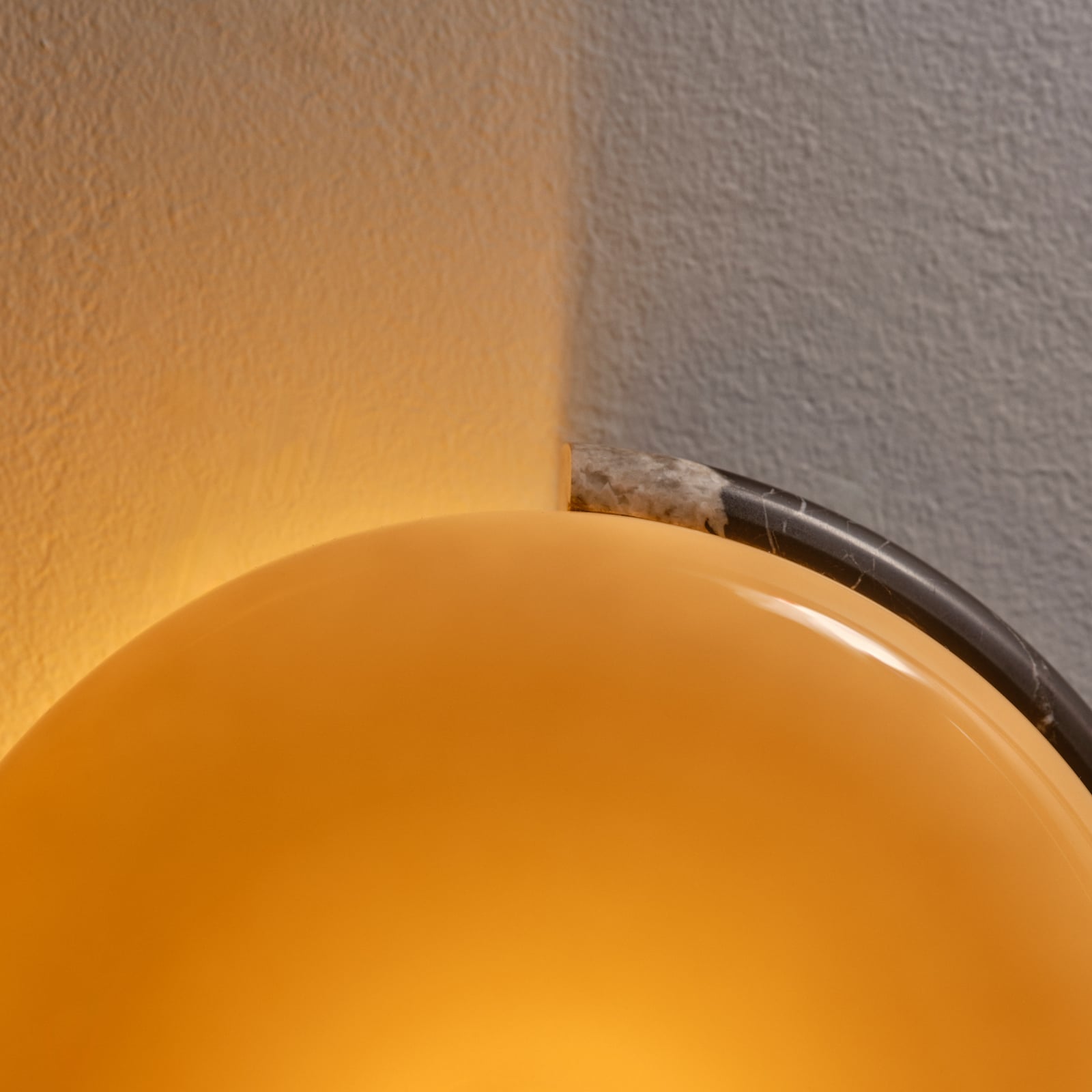 Trip LED zidna svjetiljka, smeđa/bijela, staklo - Design By Us