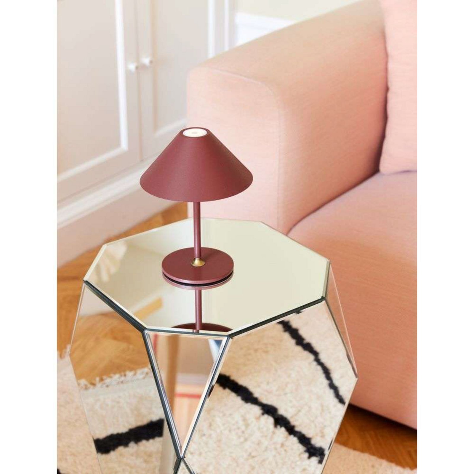 Hygge Portable Lampă de Masă Ø19 Maroon - Halo Design