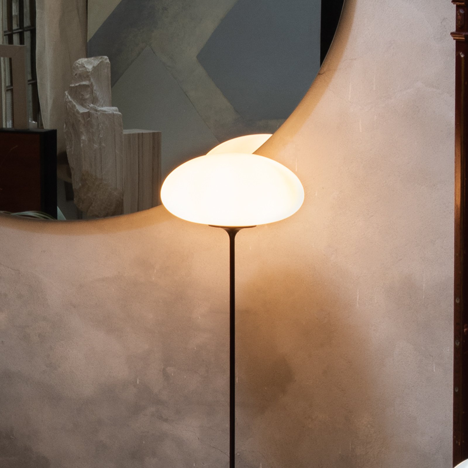GUBI Stemlite floor lamp, black chrome, 150 cm