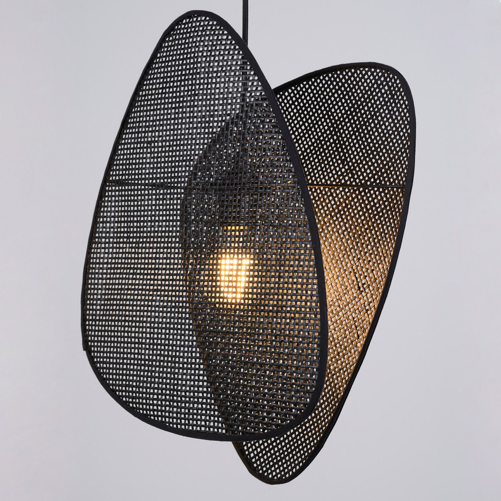 Screen S Hängeleuchte, 58 cm, schwarz, Rattan - MARKET SET