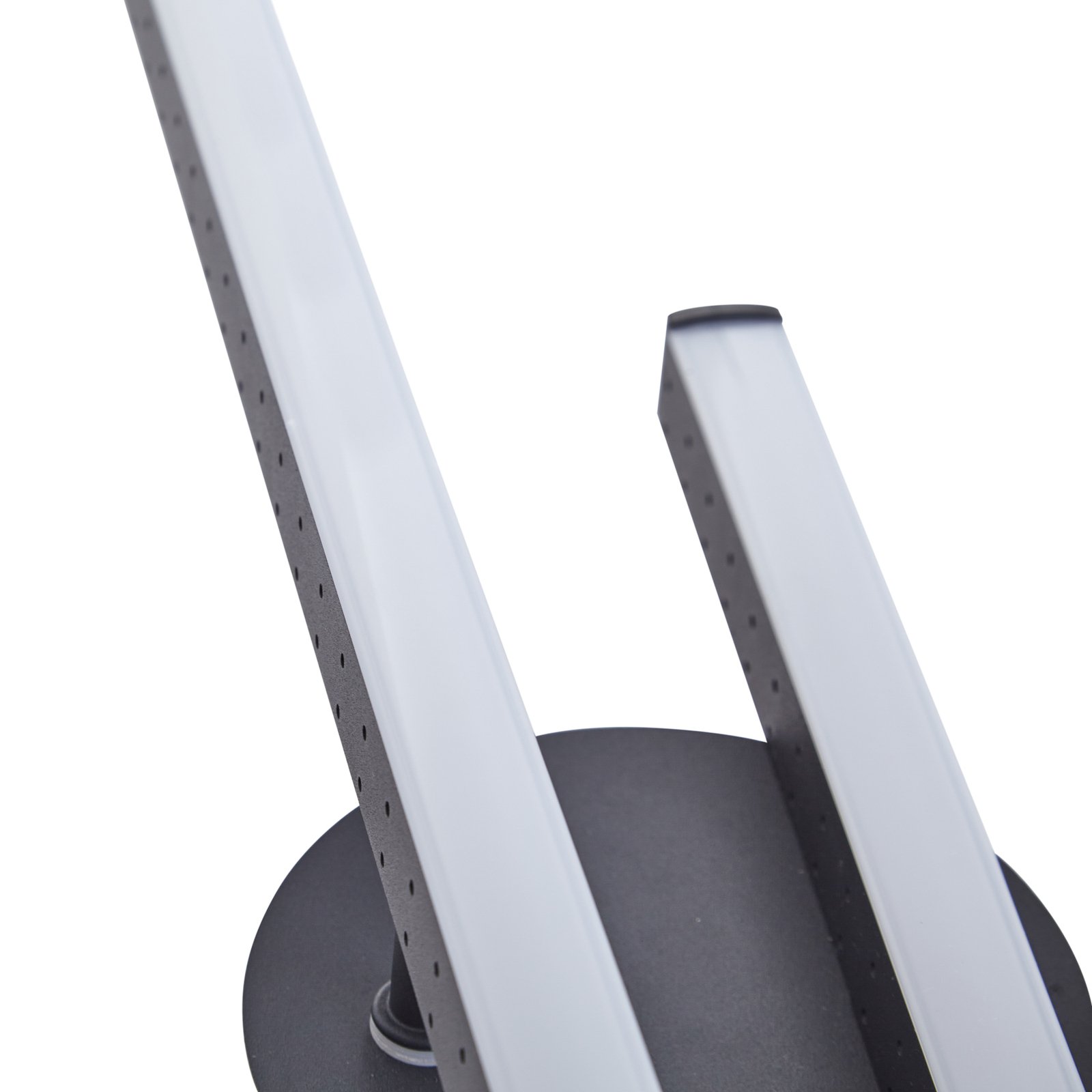 Aurendor LED Ceiling Lamp L135 Black - Lindby
