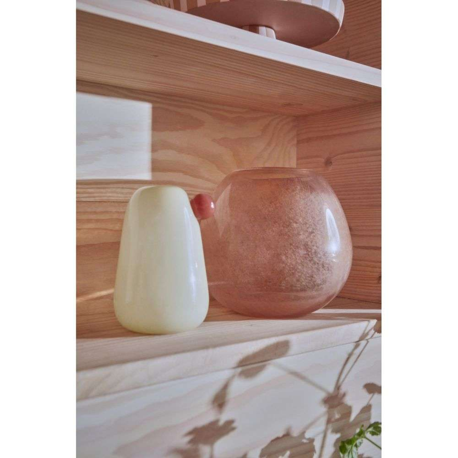 Lasi Vase Medium Taupe - OYOY Living Design