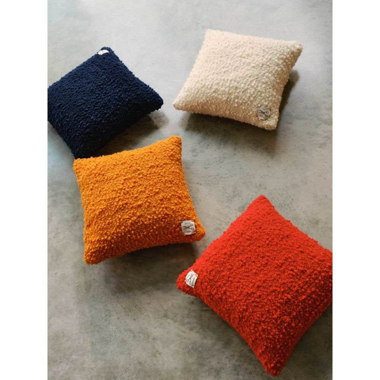 Bobble Cushion 45x45 Blue - Tom Dixon