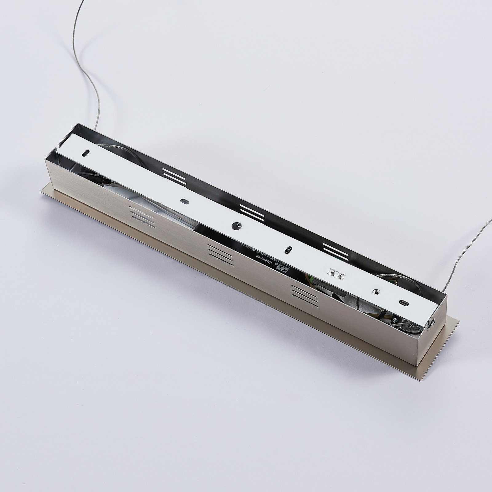 LED-balkpendellampa Tymon, smal, utdragbar