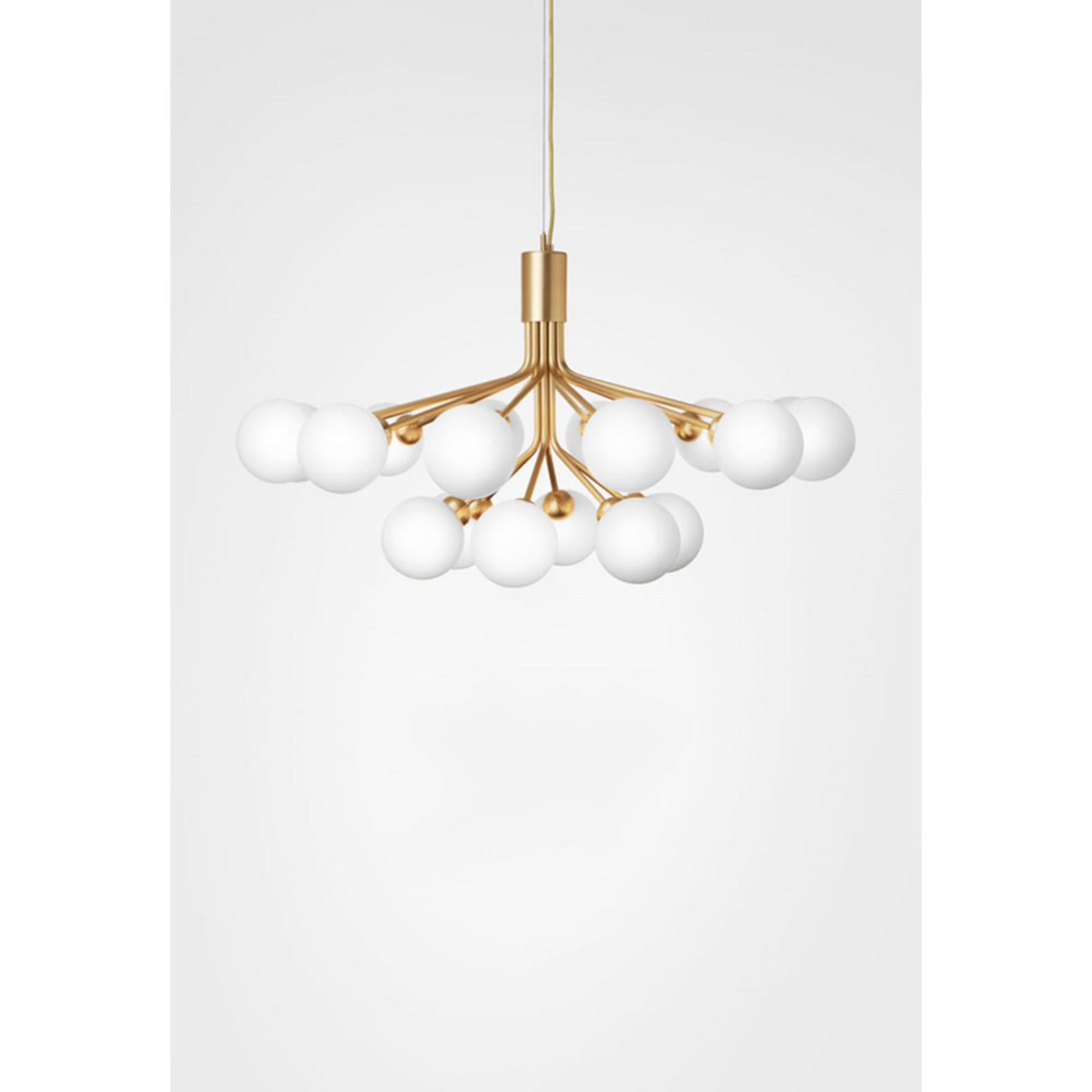 Apiales 18 Luster Brushed Brass/Opal White - Nuura